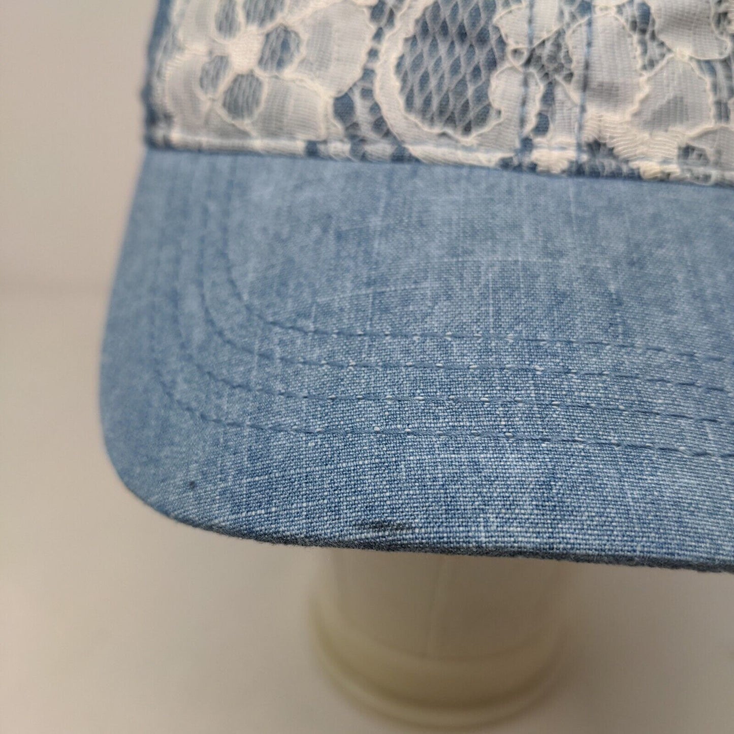 Unbranded Women's Snapback Denim Hat Blue Size OS Lacey Accent Paisley