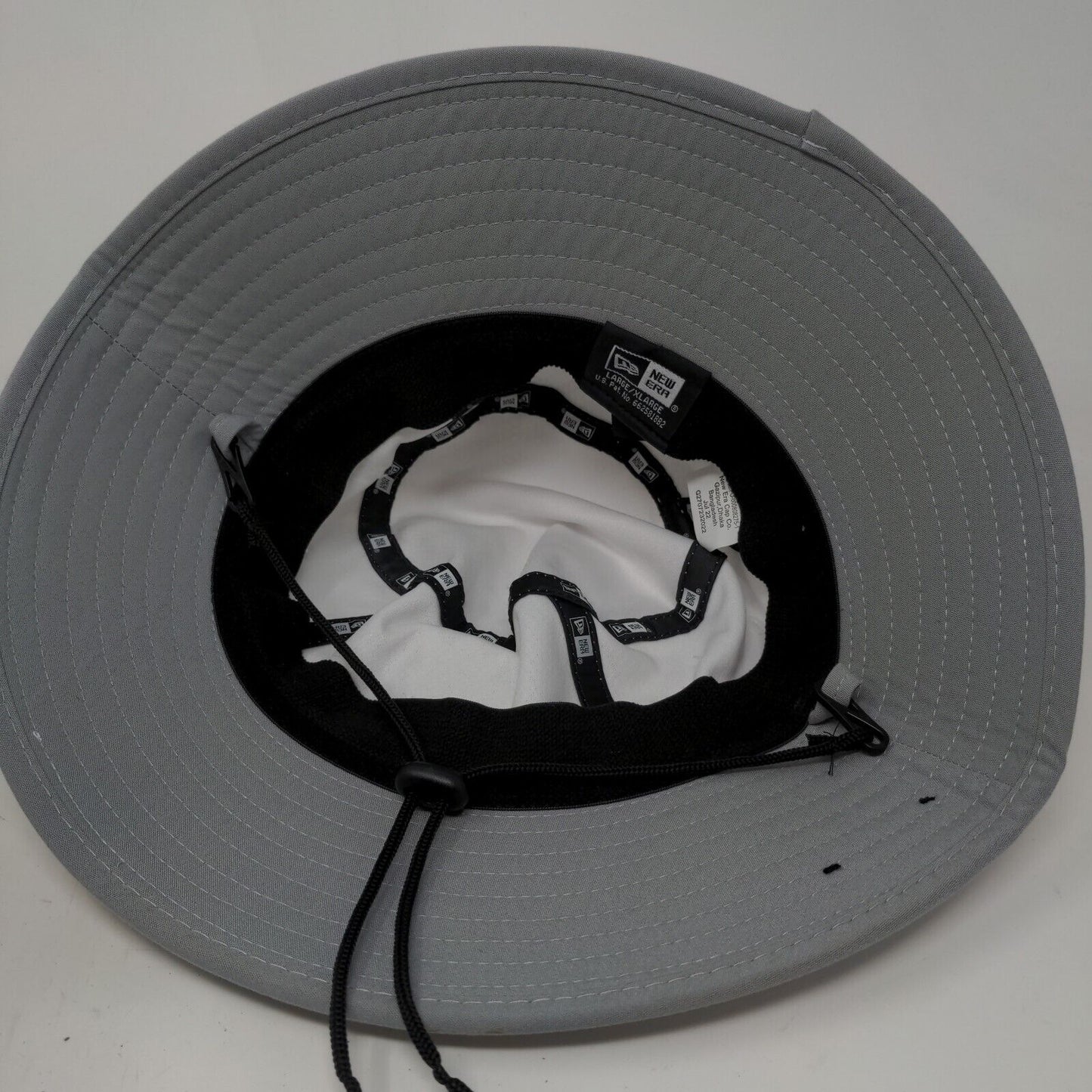 New Era Men's Sun Hat Wide Brim White Size L/XL 3D Flower Logo 100% Polyester