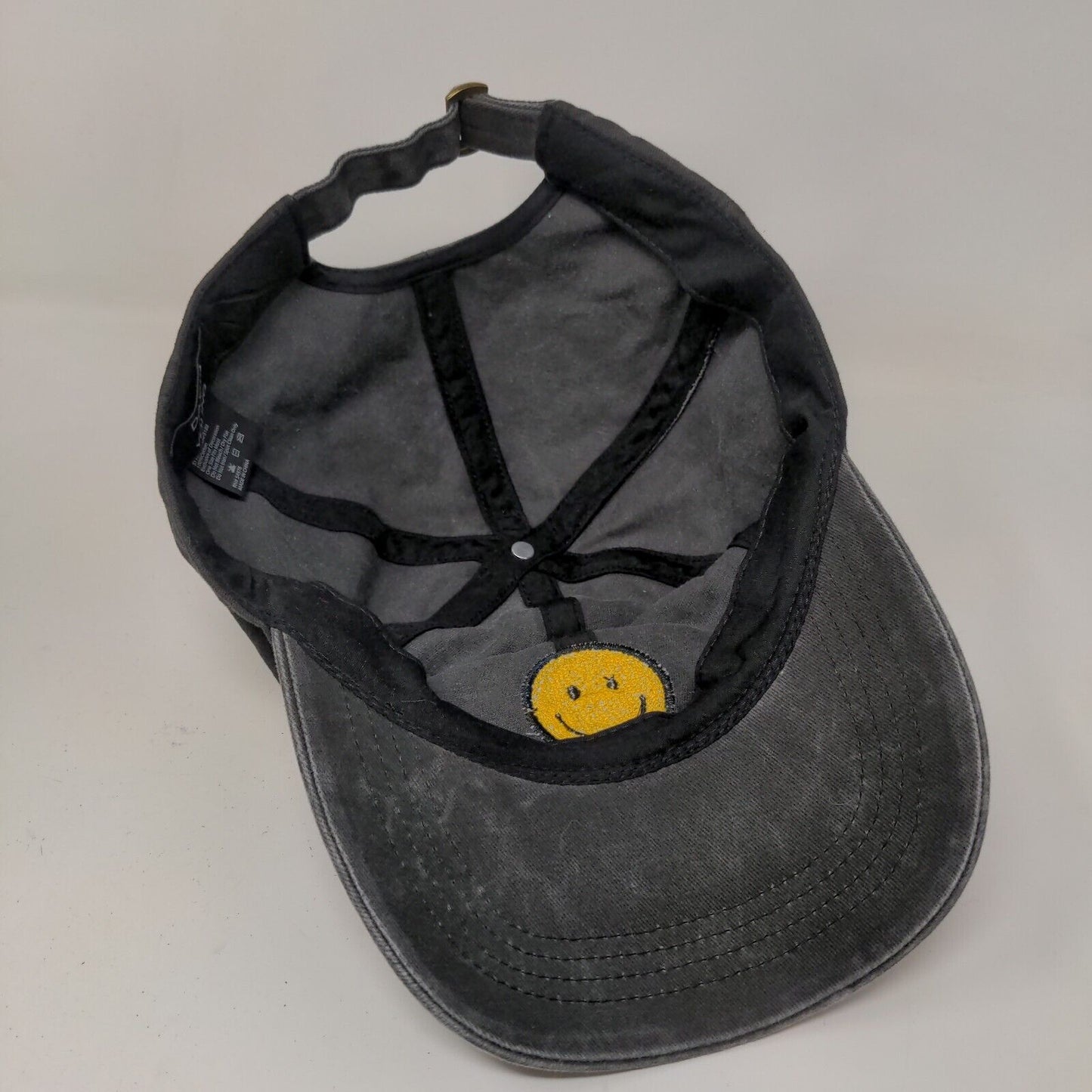 David & Young Women's Slideback Hat Gray OSFM Fuzzy Smiley Face Logo