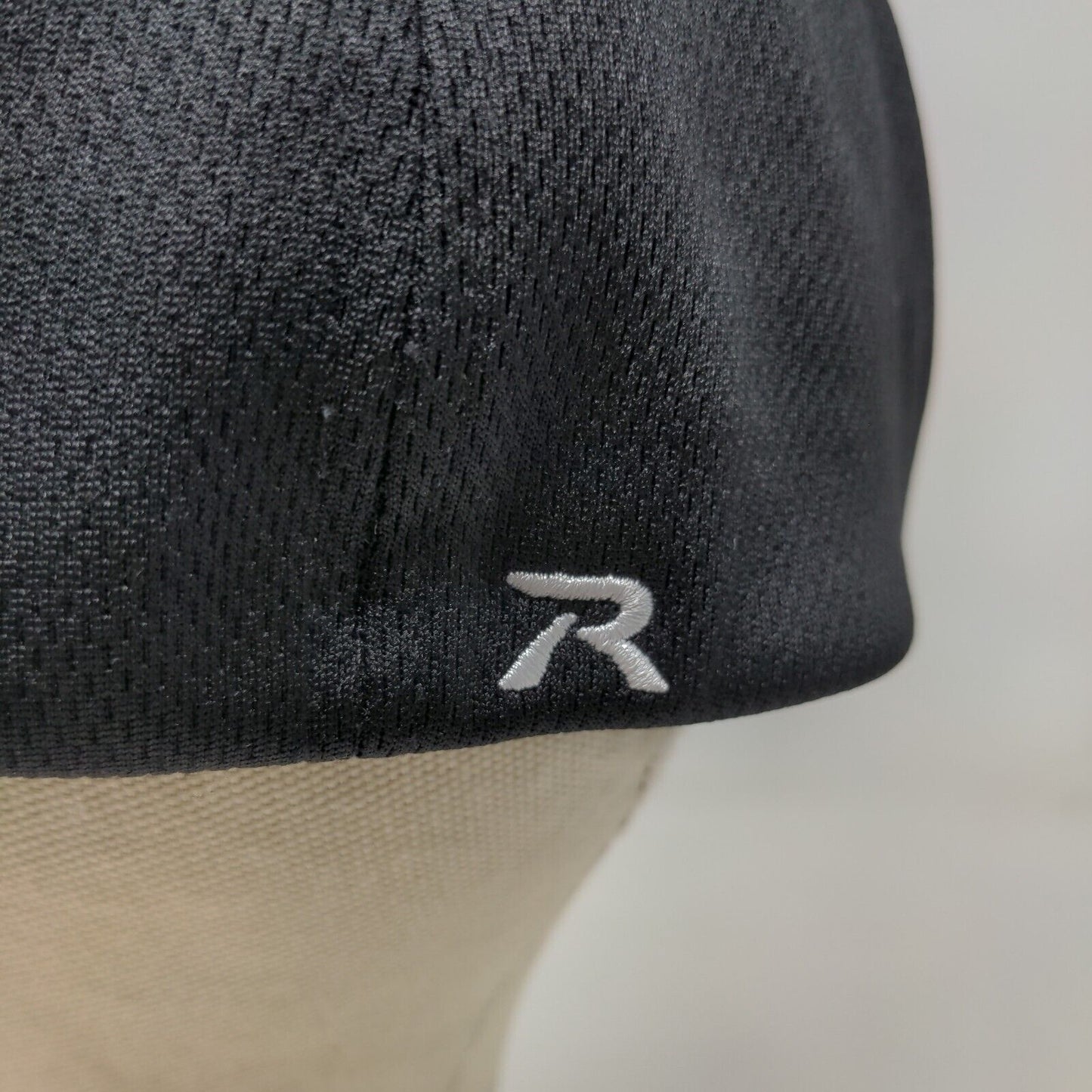 Richardson Men's Fitted Hat Black Gray Size Small-Medium Embroidered