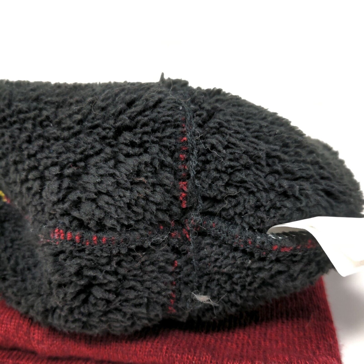 Harry Potter Boys Hogwarts Alumni Beanie Hat Red Yellow OSFM 14+ Fleece Lined