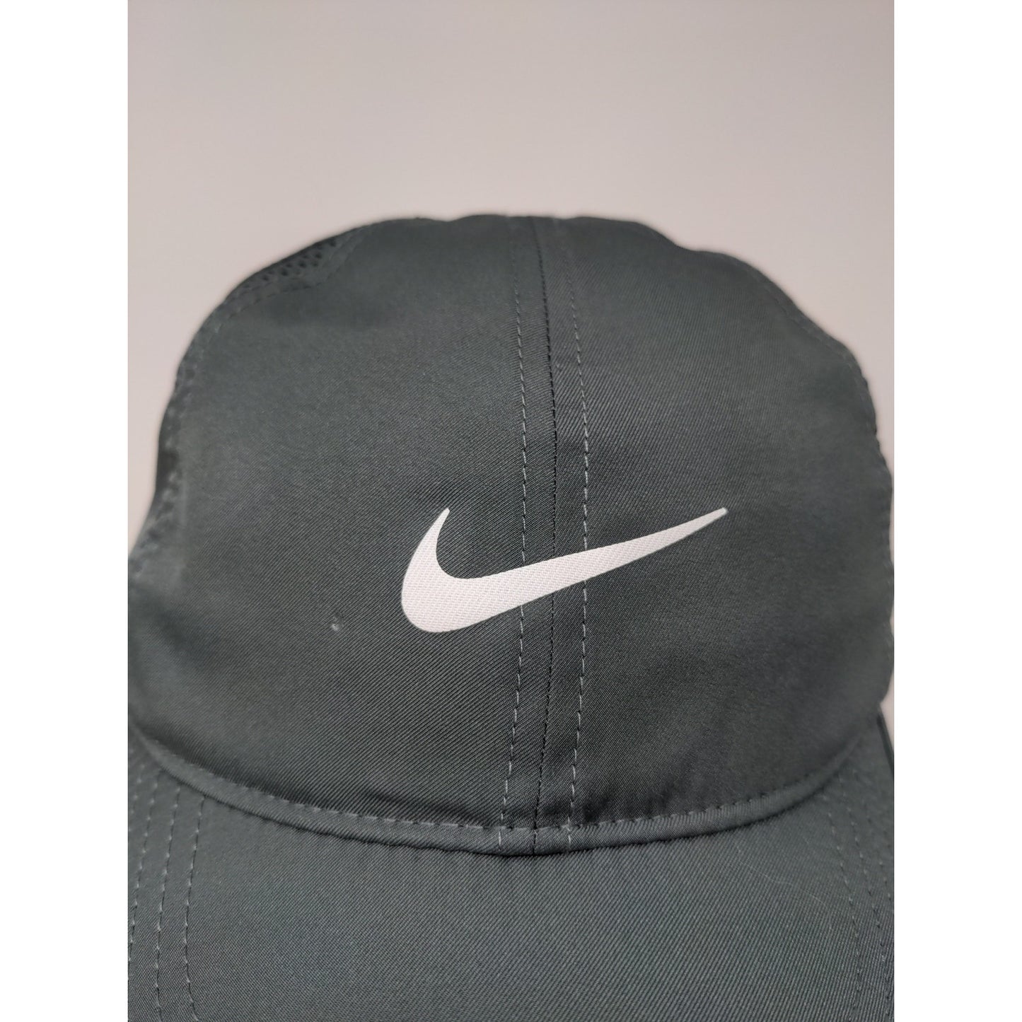 Nike Dri Fit Featherlight Strapback Hat Gray White Swoosh OSFM