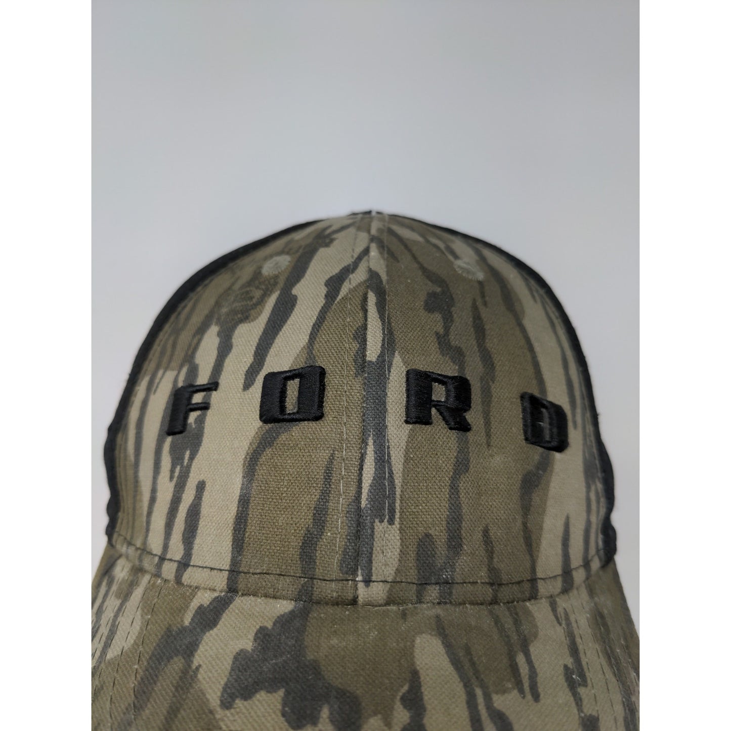 Official Ford Black & Camo Hat Mesh Back Size XL Embroidered Spell Out
