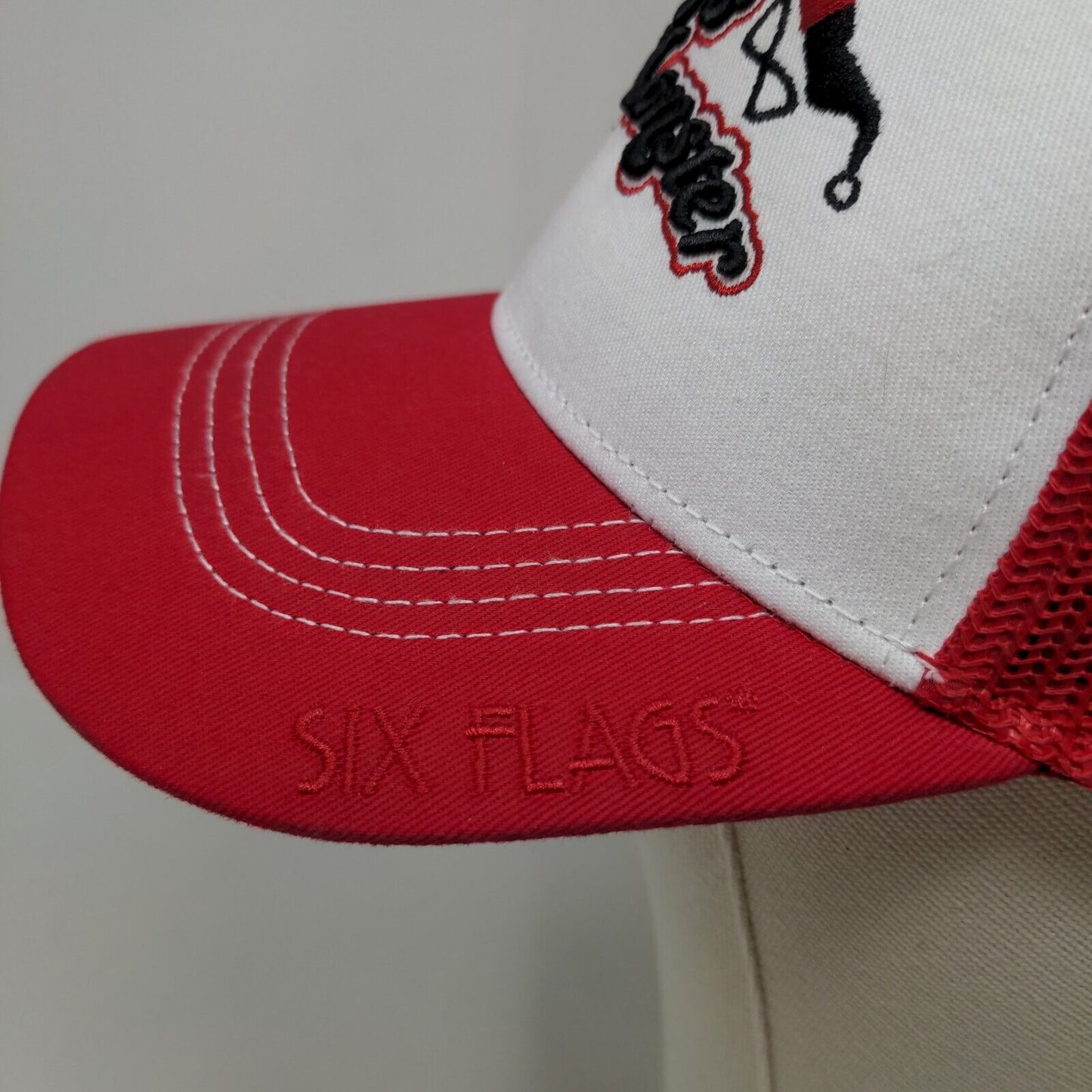 Six Flags Men's Suicide Squad Mesh Back Snapback Hat Red White Harley Quinn