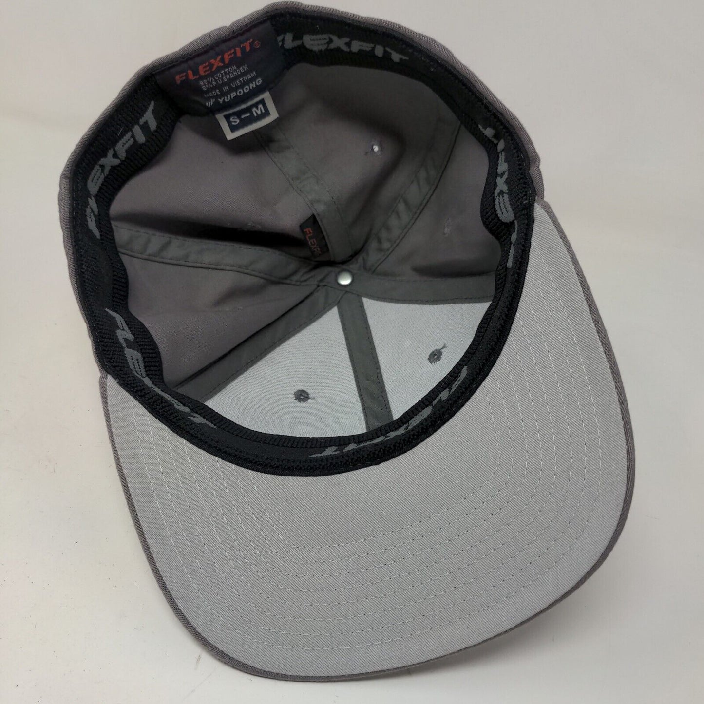 Yupoong Flexfit Men's Fitted Hat Gray Size S-M Blank Cotton Spandex Blend