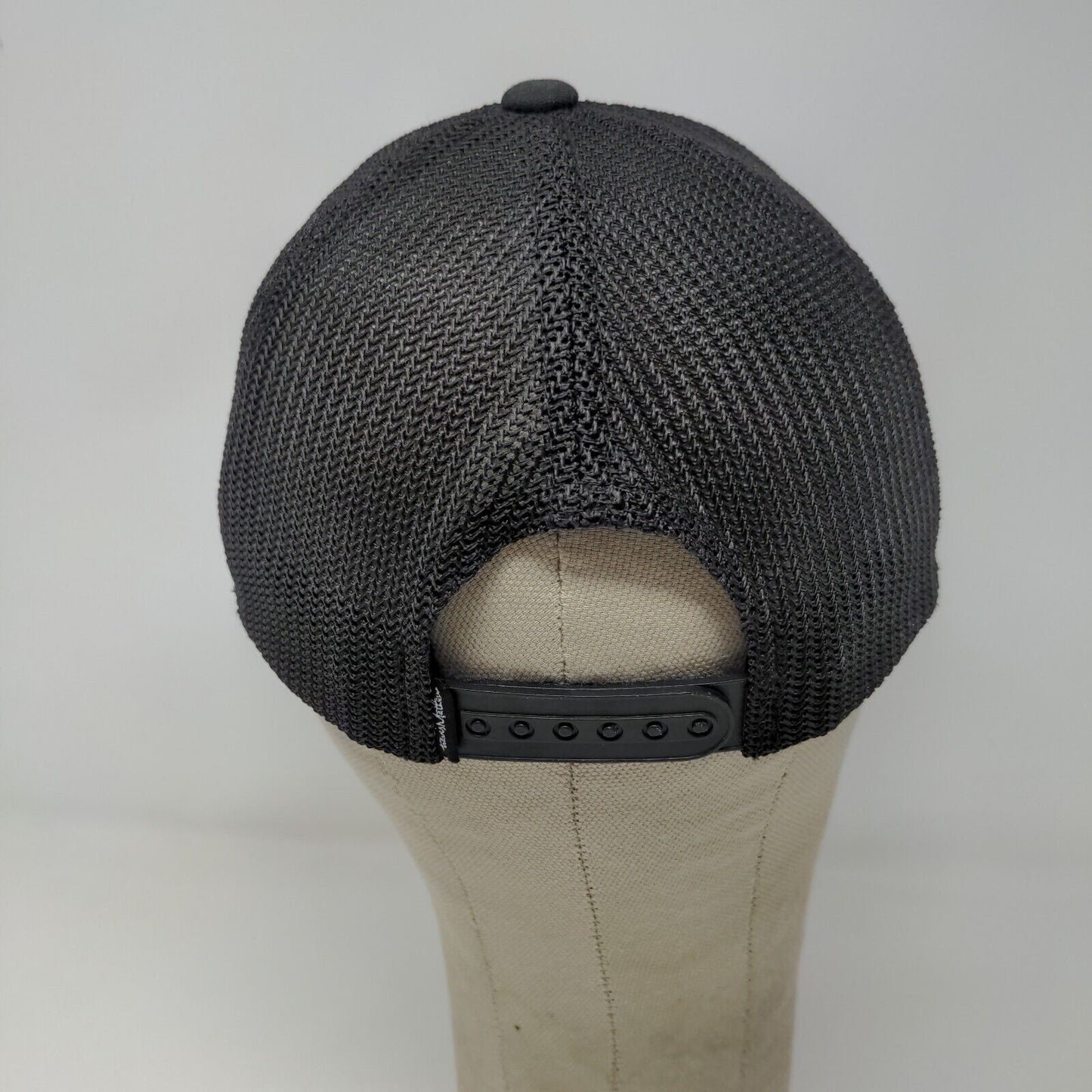 Travis Mathew Mens Snapback Meshback Hat Black Adjustable Flexfit 110 Distressed