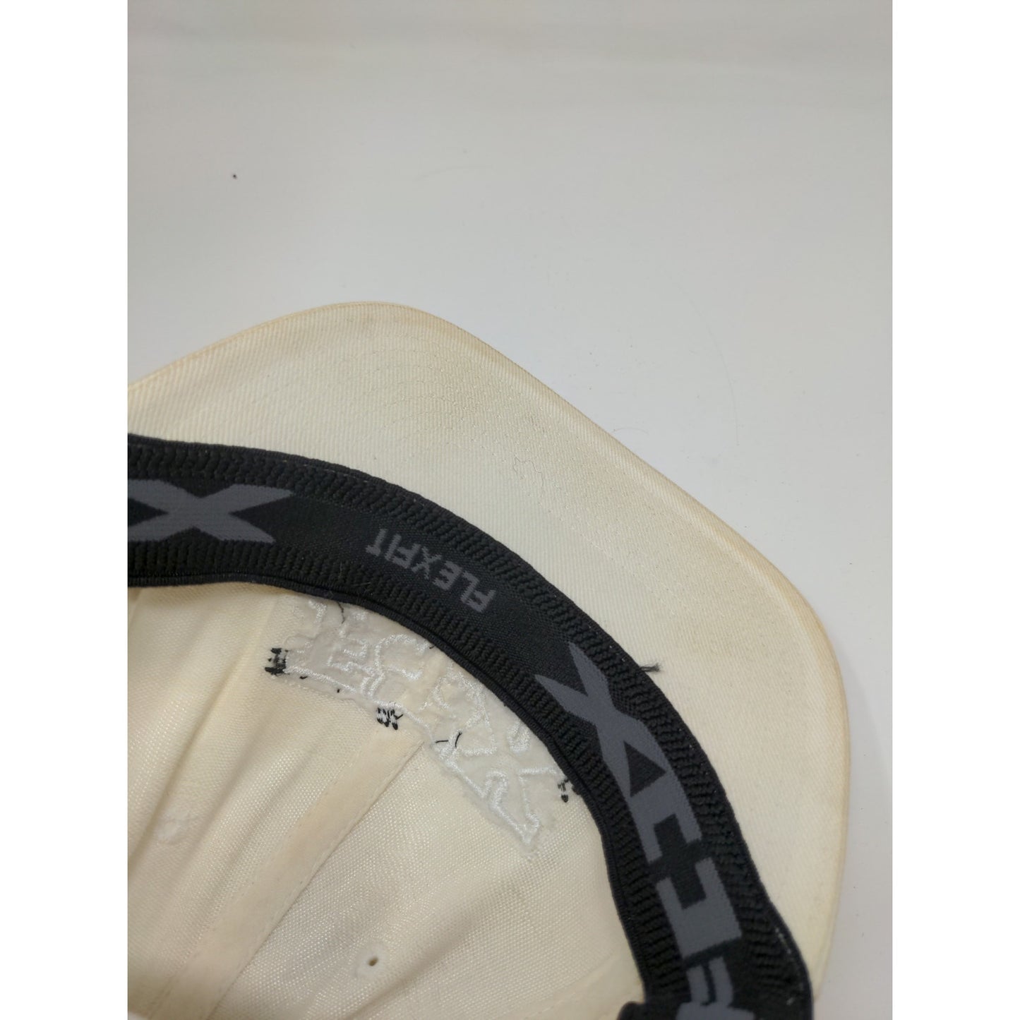 Fox Racing FlexFit Hat Embroidered Logo White SZ S/M Autographed Stains