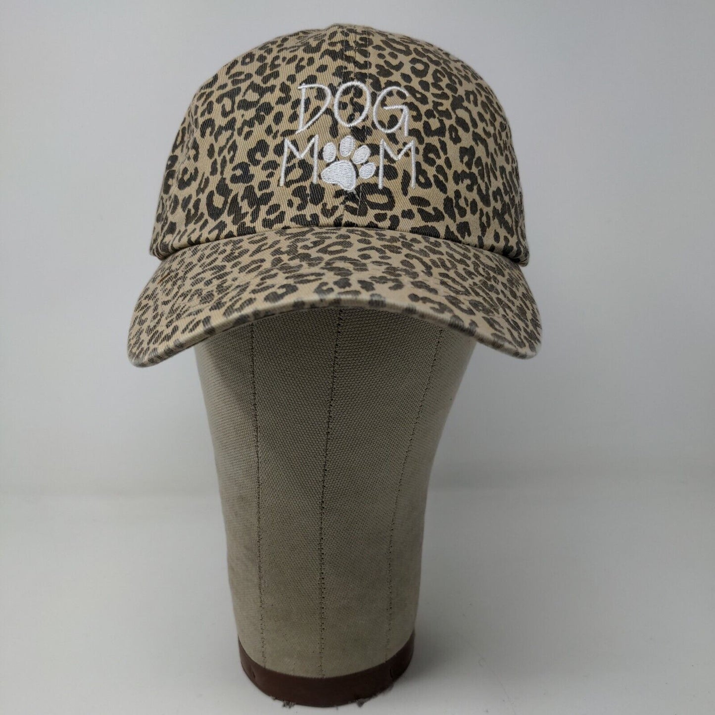 David and Young Womens Dog Mom Slideback Hat Leopard Print OSFM Embroidered