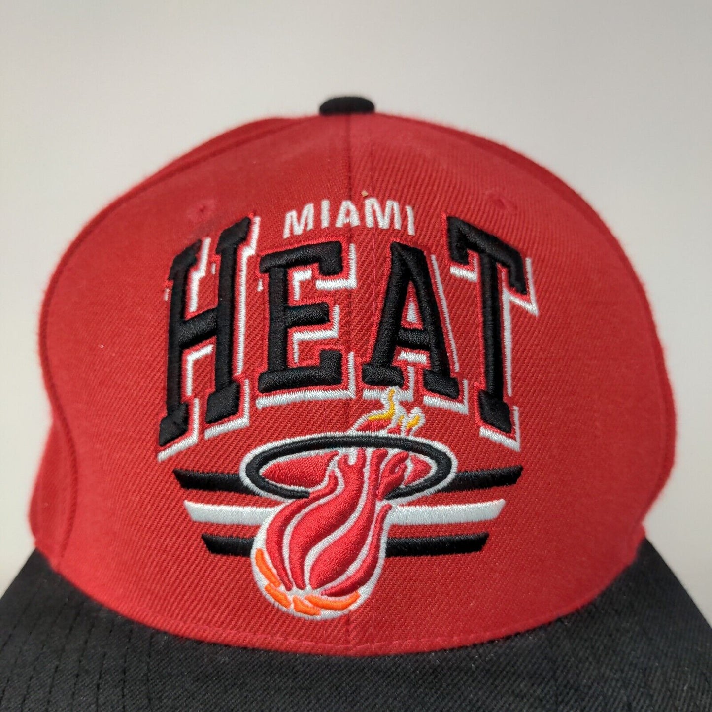 Mitchell & Ness Men's Miami Heat Hardwood Classics Wool Hat Red Embroidered