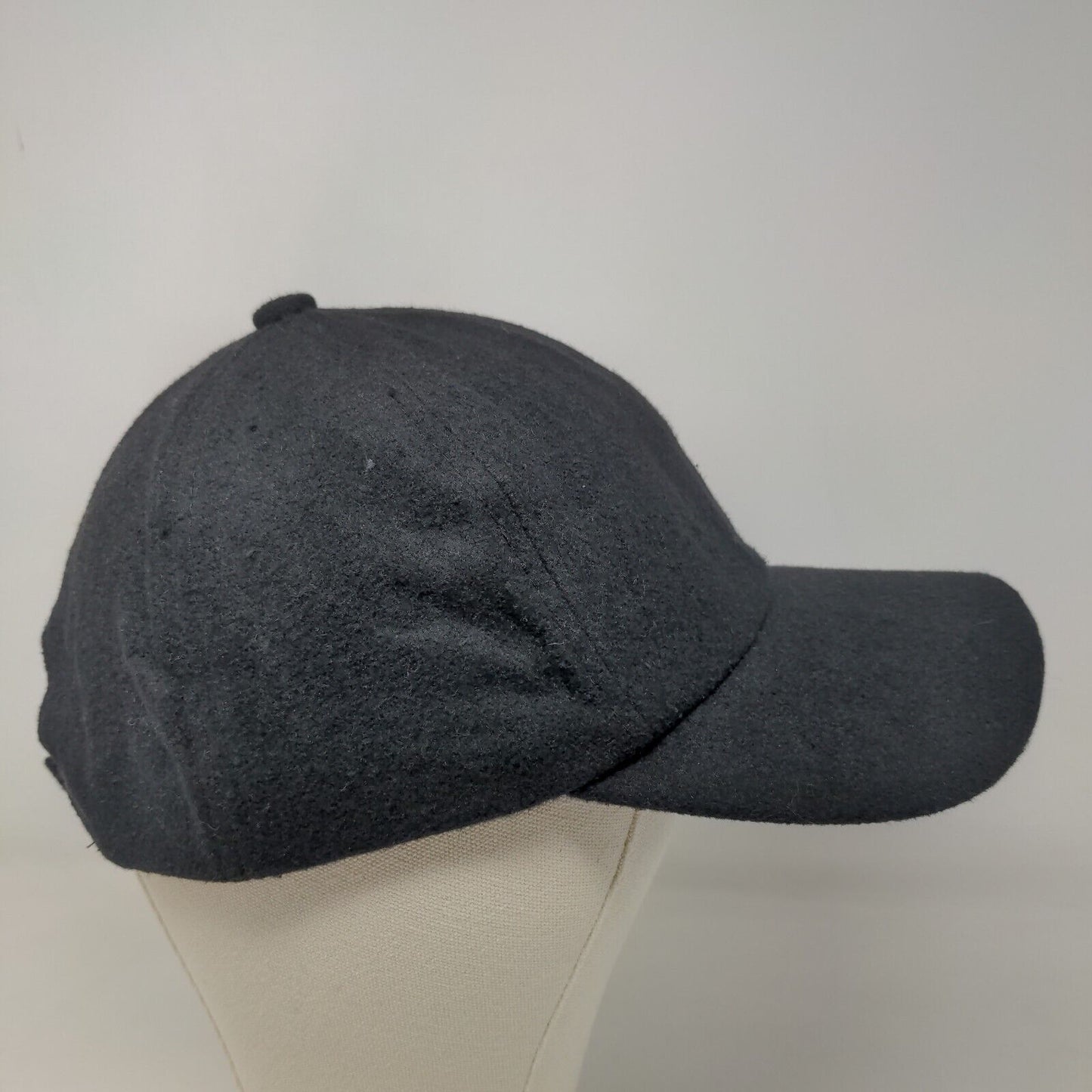 Unbranded Men's Strapback Hat Black Adjustable 100% Polyester Blank