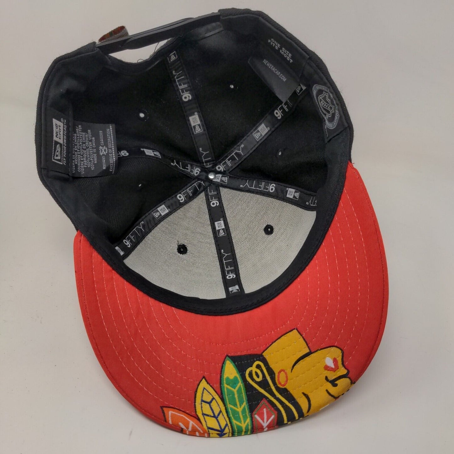 New Era 9Fifty Men's NHL Chicago Blackhawks Snapback Hat Black OSFM Big Logo