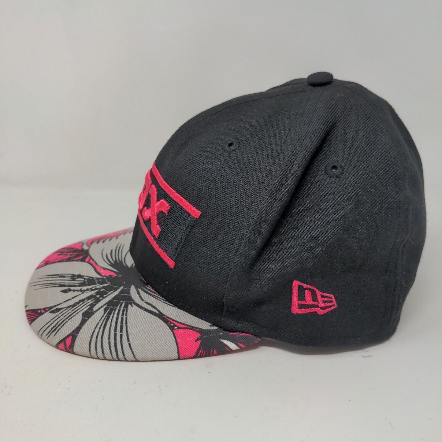 New Era Men's Fitted Hat Black Size 7 55.8CM Chicago White Sox Logo Cooperstown