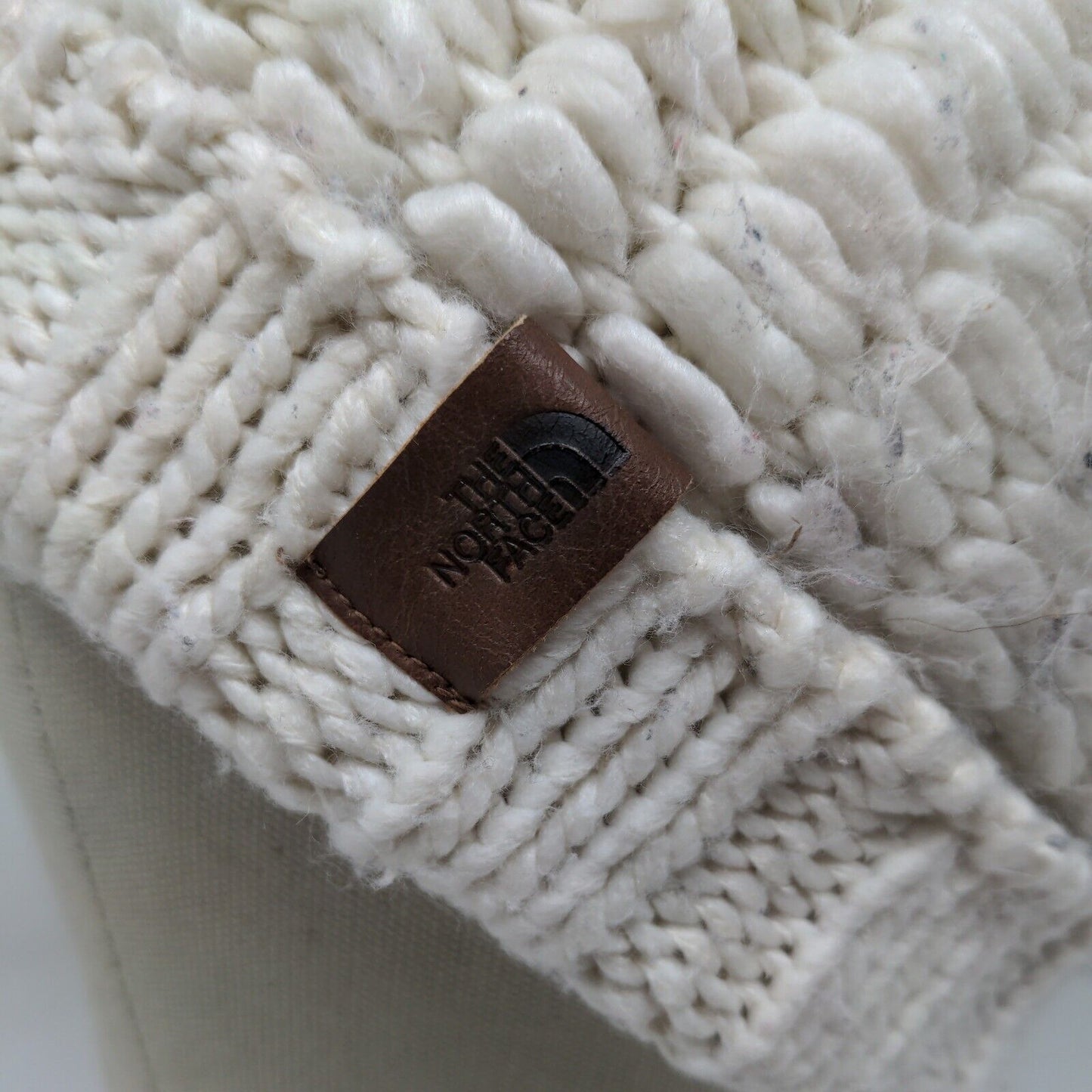 The North Face Womens Knit Beanie Pom Pom Hat Cream Logo One Size