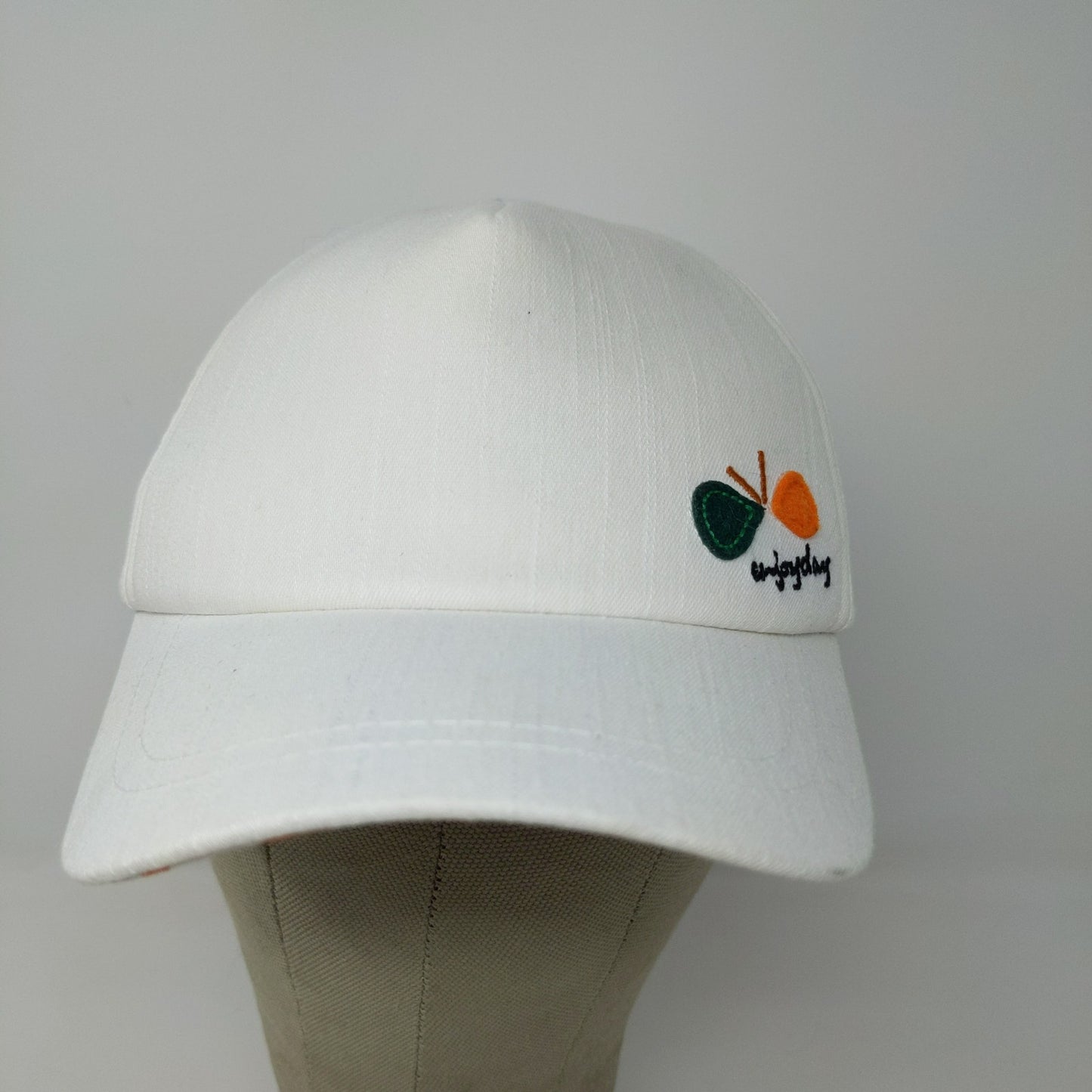Enjoyday Snapback Hat Embroidered Butterfly White Size 53-55 CM