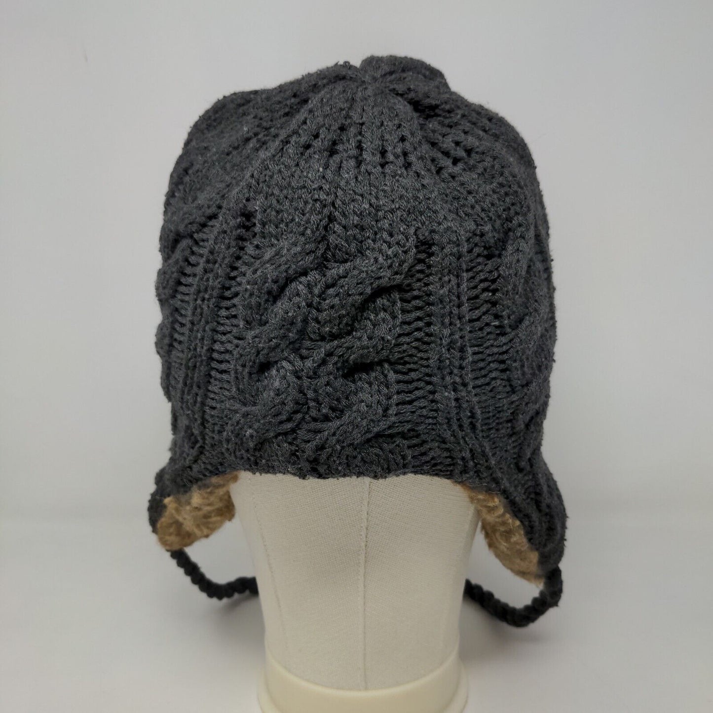 Charlotte Russe Women's Cable Knit Trapper Hat Gray Ear Flaps