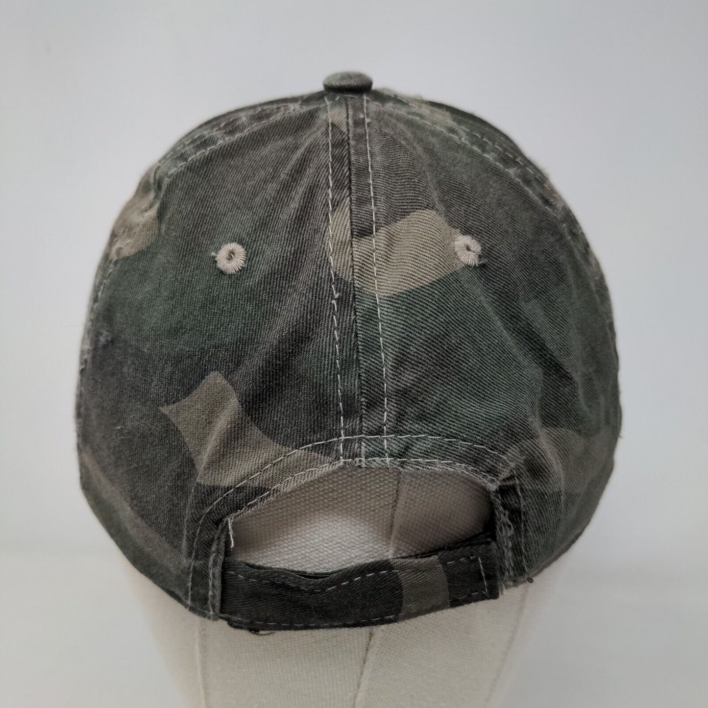 Unbranded Men's Strapback Hat Green Camo Size OSFM Blank Vent Holes