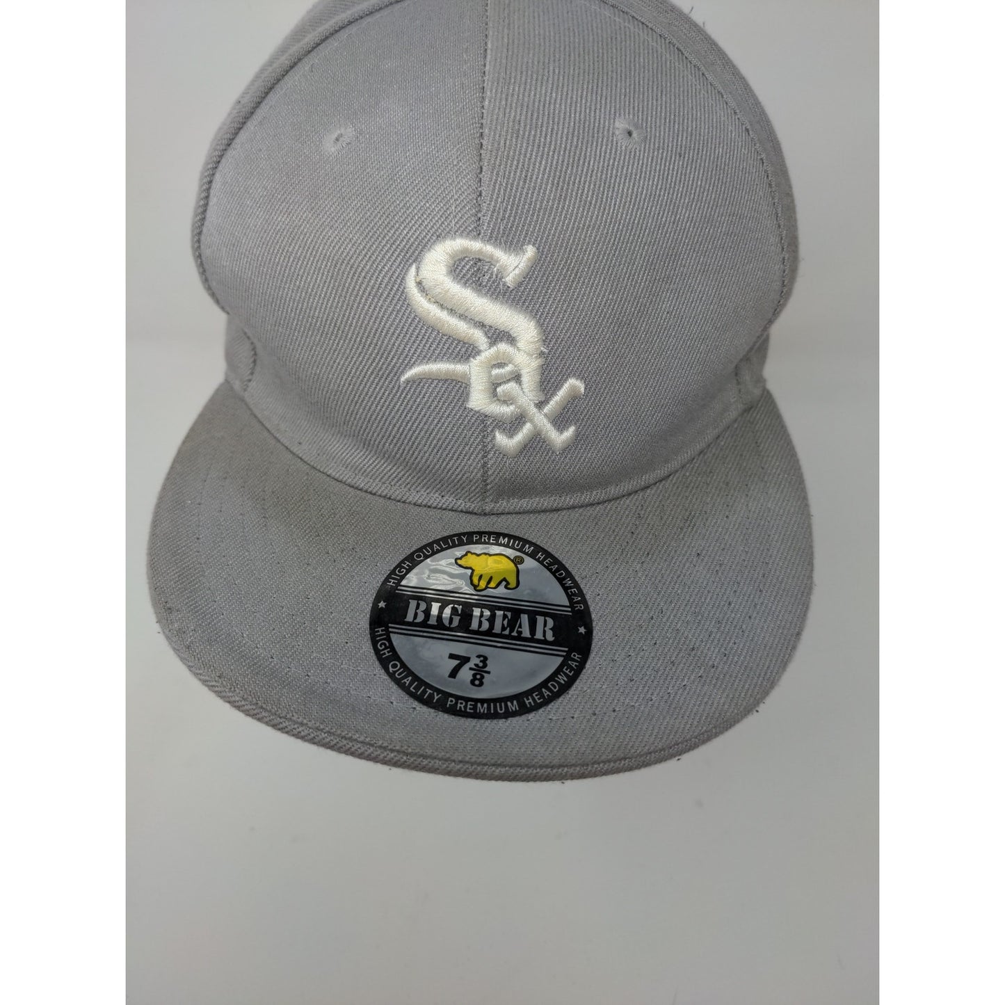 MLB Chicago White Sox Fitted Hat Size 7 3/8 Gray Big Bear Cap Embroidered Logo