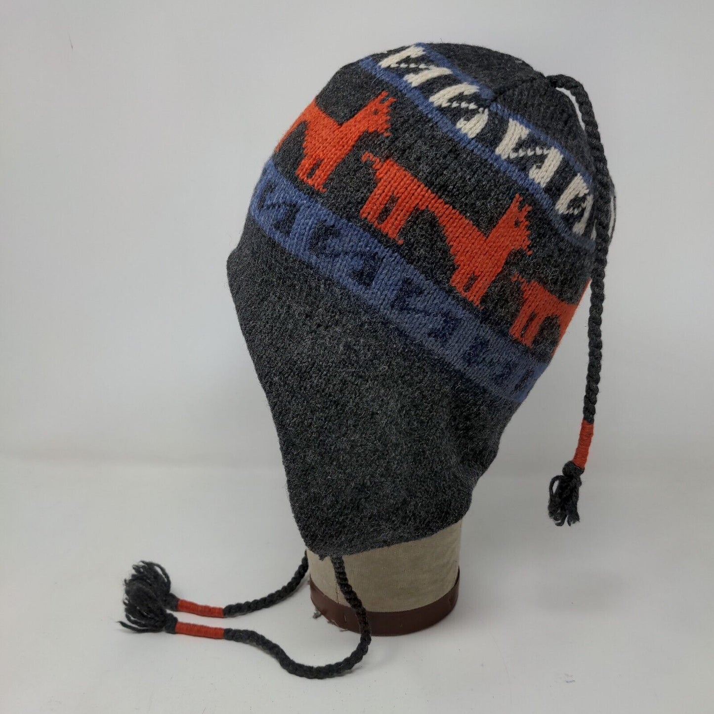 Unbranded Men's Knit Beanie Hat Gray OSFM Wool Blend Lined Llama Pattern