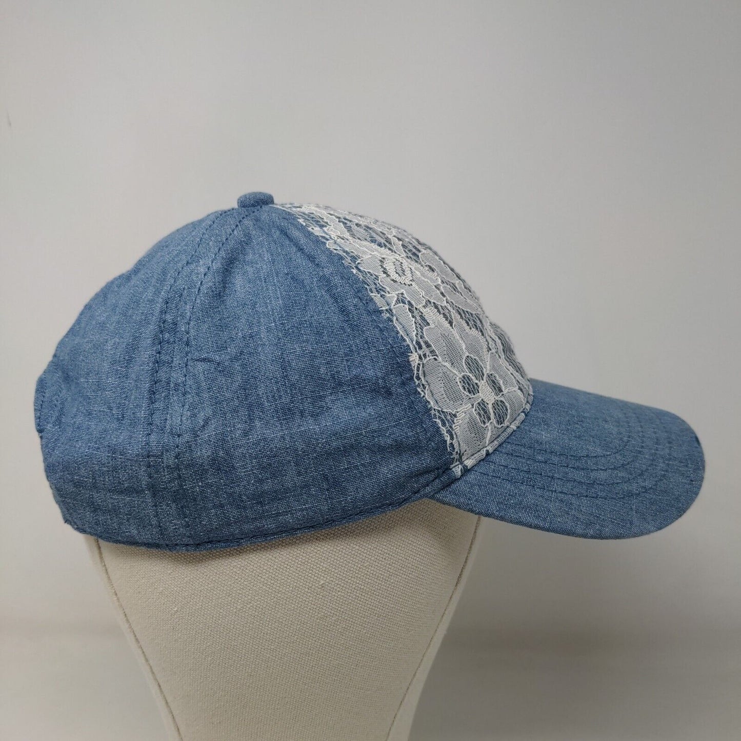 Unbranded Women's Snapback Denim Hat Blue Size OS Lacey Accent Paisley