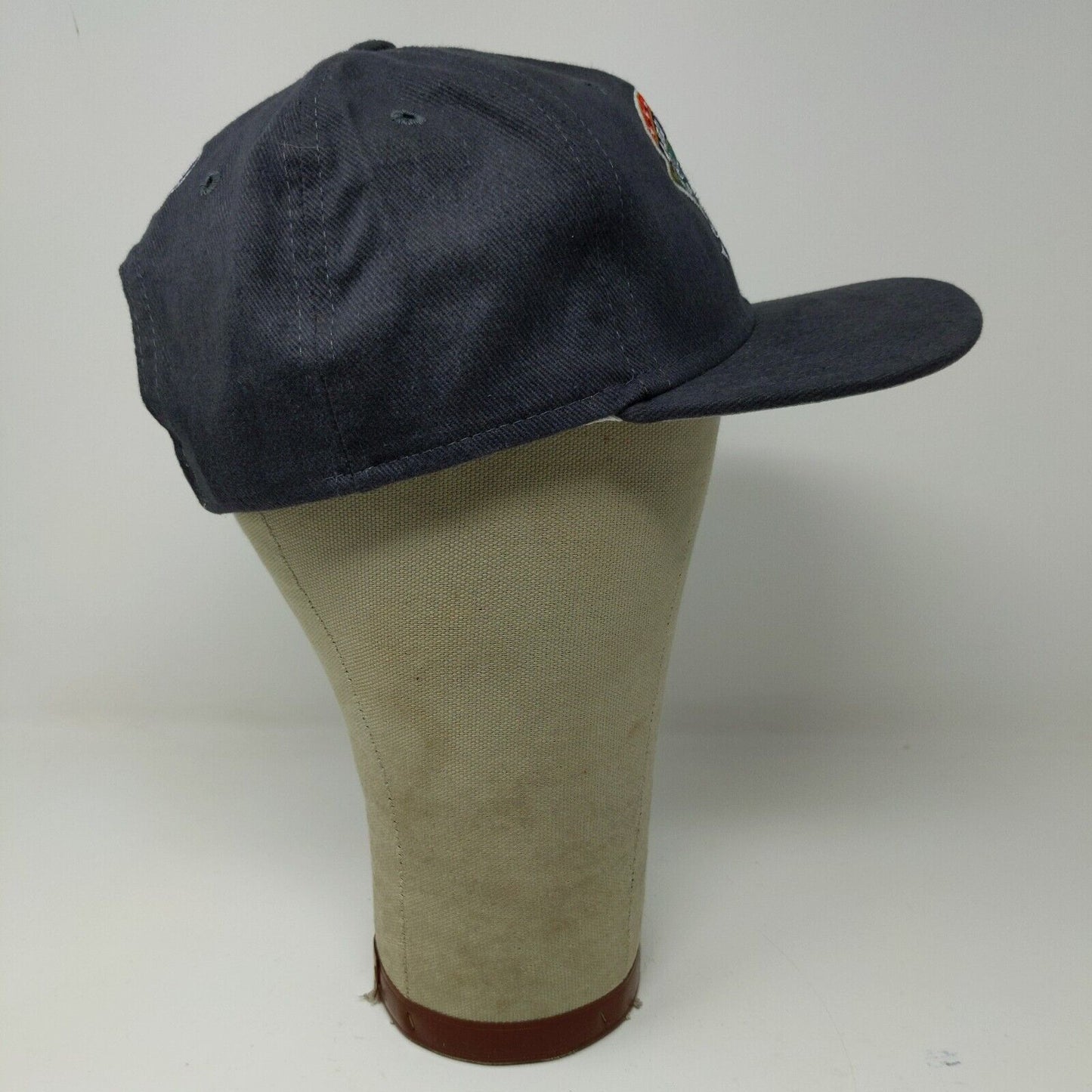 New Era 2002 Little League Central Regional Hat Baseball Cap SZ M / L Made USA