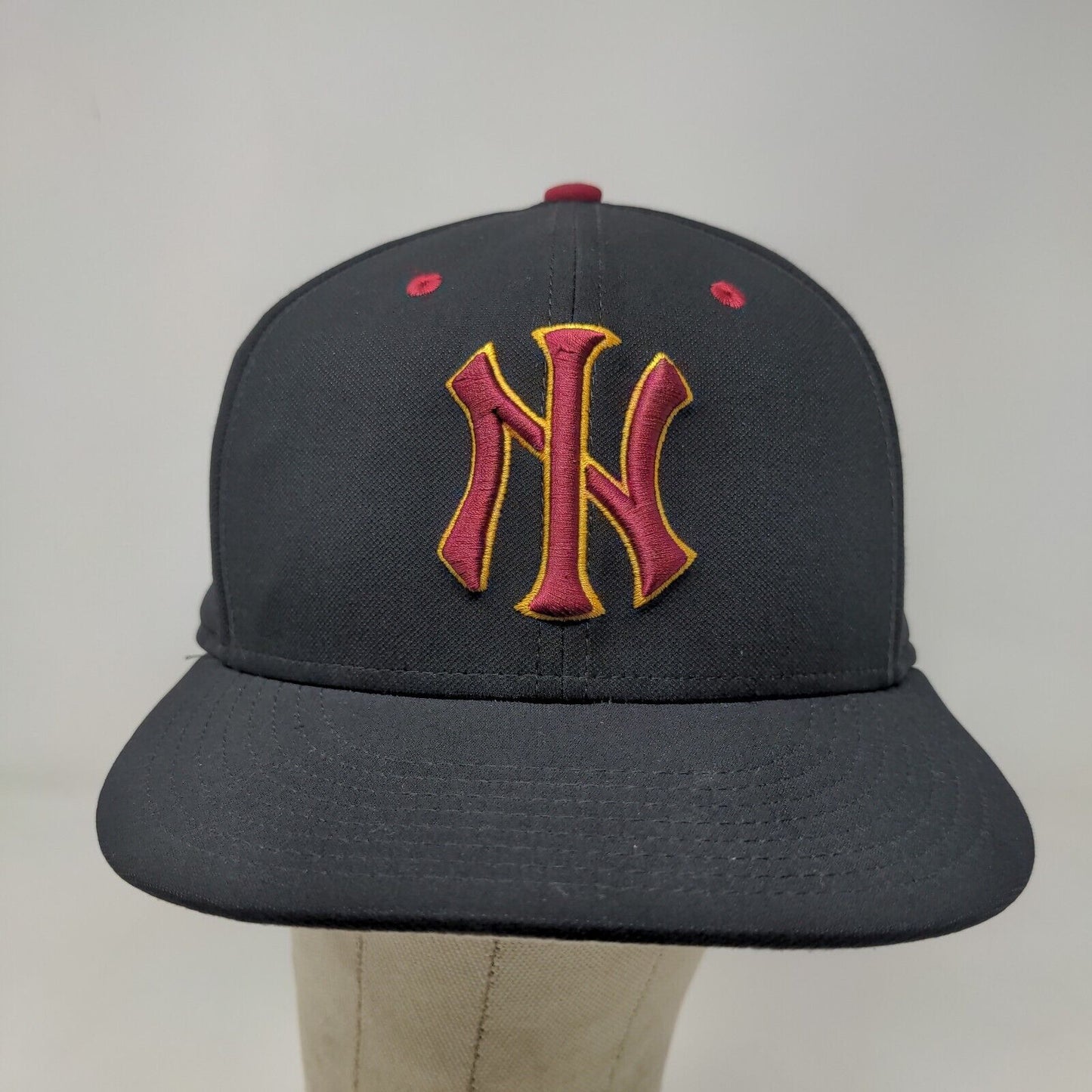 Nike Men's True Dri Fit New York Yankees Hat Black Size M/L Embroidered Logo