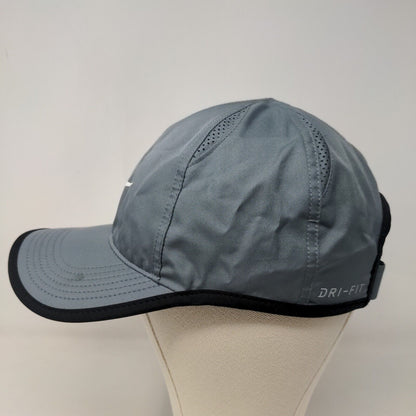 Nike Dri Fit Featherlight Men's Strapback Hat Gray OSFM Embroidered Logo