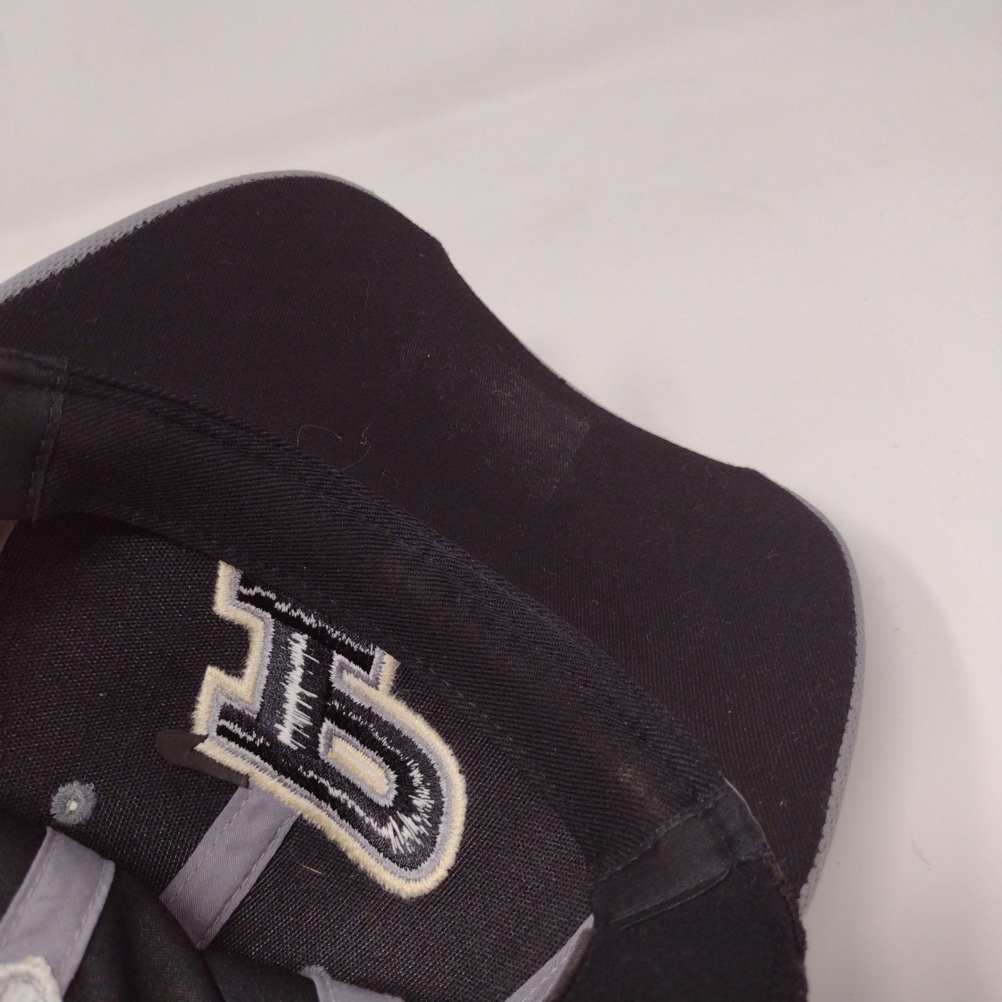Captivating Purdue Boilermakers Hat Gray Black Stripes Embroidered Logo Train