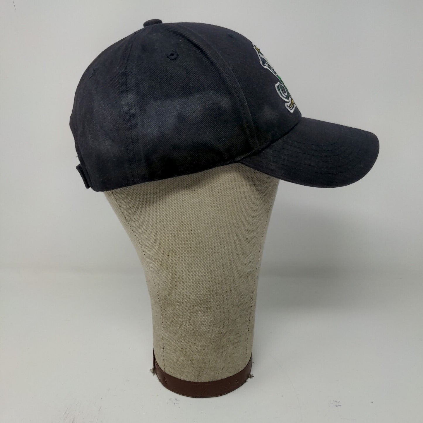 Captivating Headwear Notre Dame Fighting Irish Strapback Hat Blue Embroidered