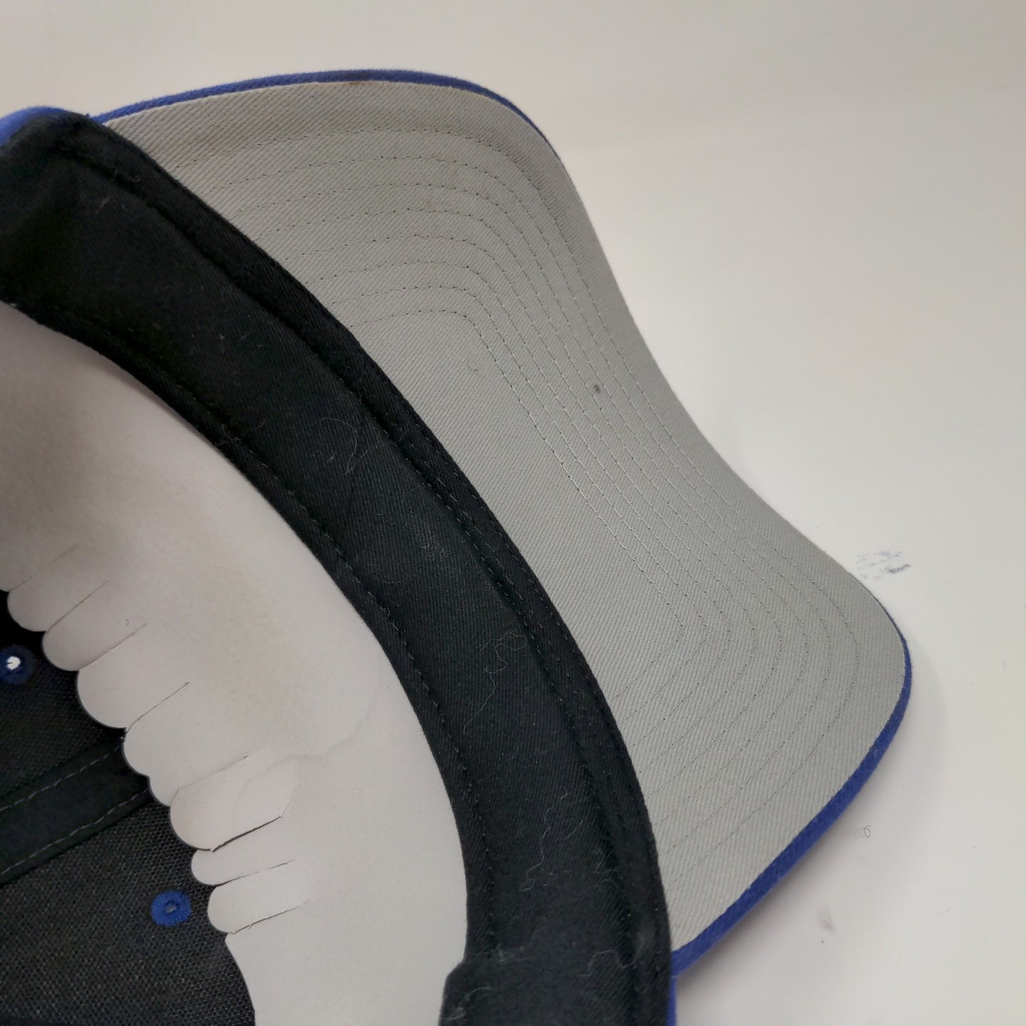 NFL Team Indianapolis Colts Strapback Hat OSFA Blue Embroidered Horseshoe Logo