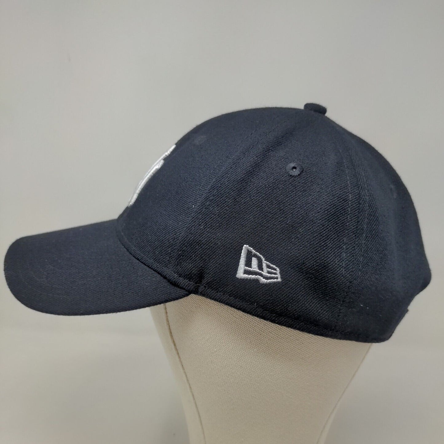 New Era 9Forty Men's Strapback Hat MLB New York Yankees Blue