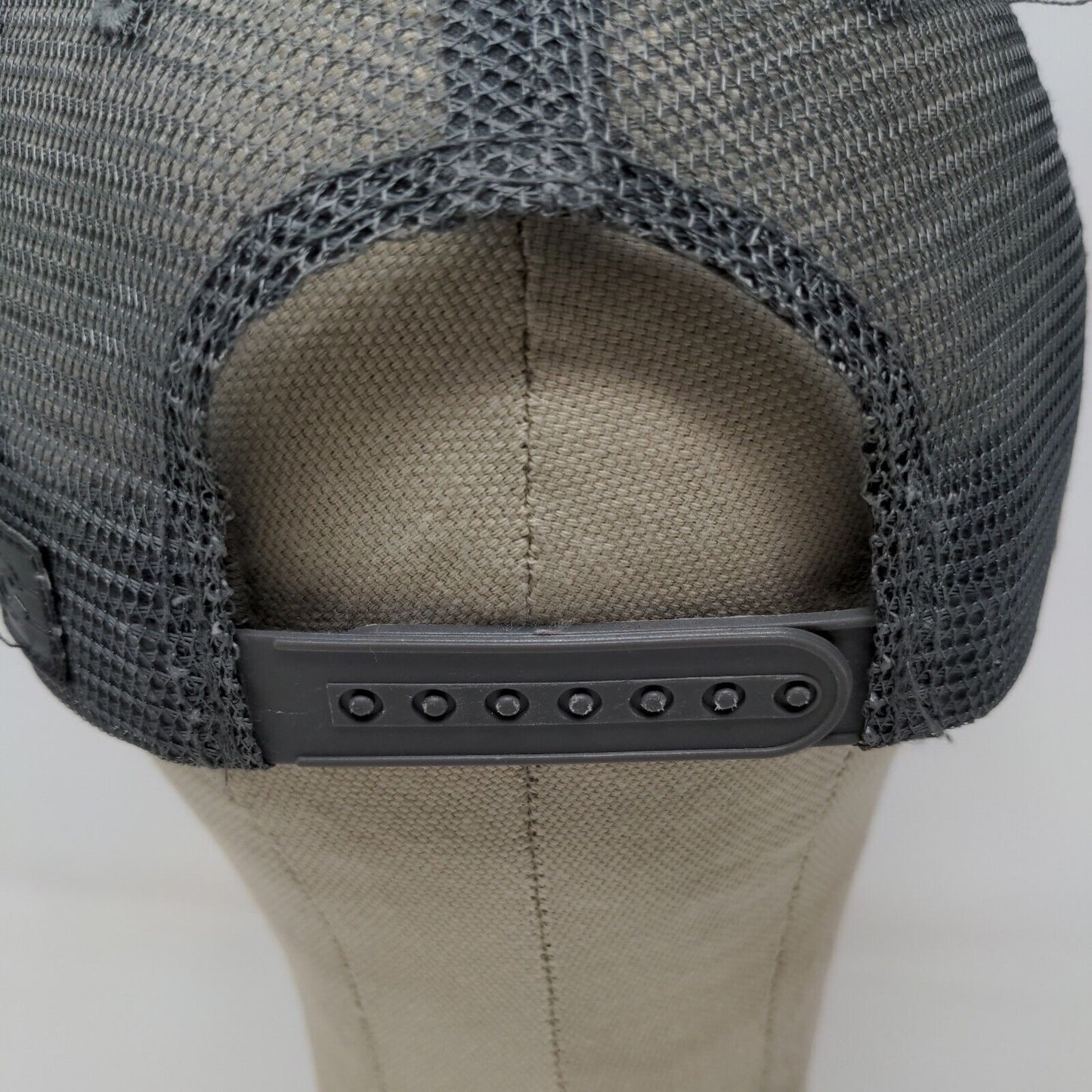 Uluru Colorado Snapback Mesh Back Hat Black OSFM Embroidered Logo
