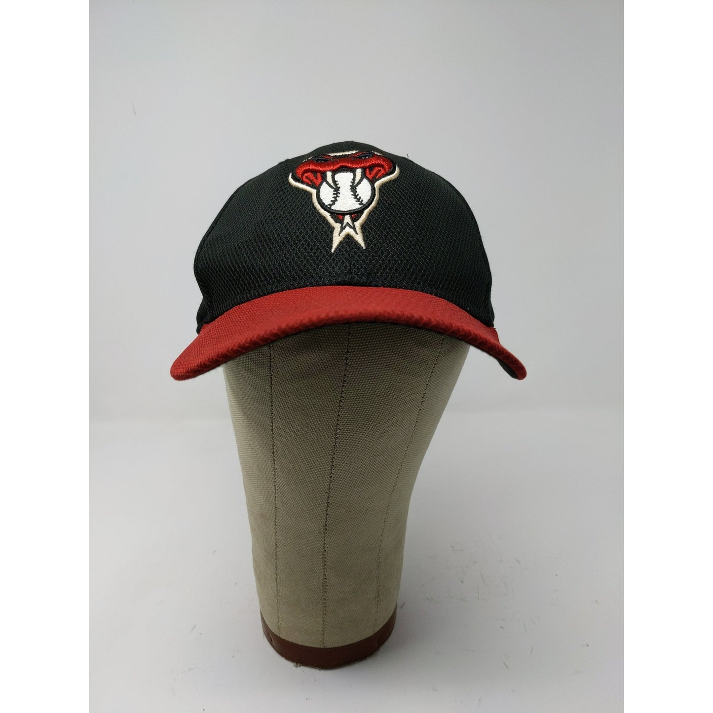 New Era 59Fifty Arizona Diamondbacks D Backs Fitted Hat Size 7 1/4 Black Red