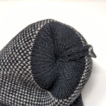Unbranded Men's Knit Beanie Hat Black Acrylic Pomp Pom Smile Spell Out