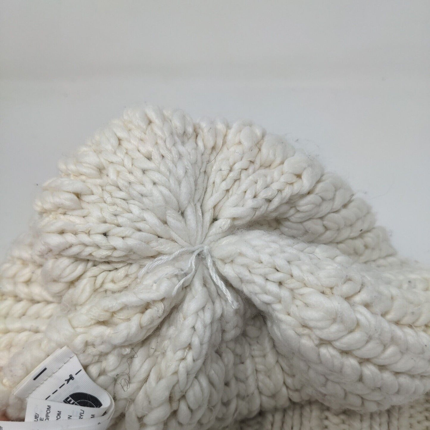 The North Face Womens Knit Beanie Pom Pom Hat Cream Logo One Size