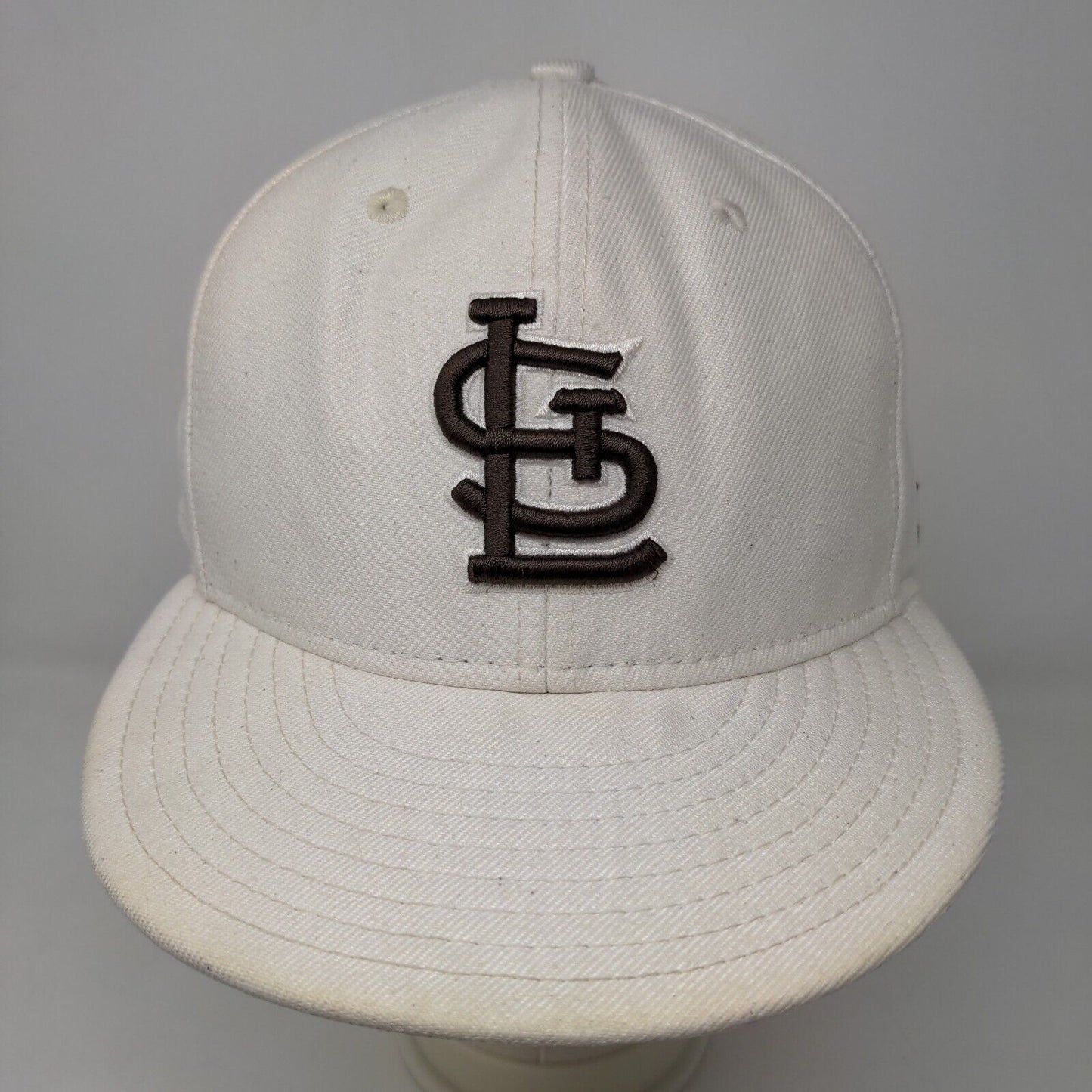 New Era Men's 59Fifty Mens Fitted Hat Cream SZ 7 1/2 60CM Saint Louis Cardinals