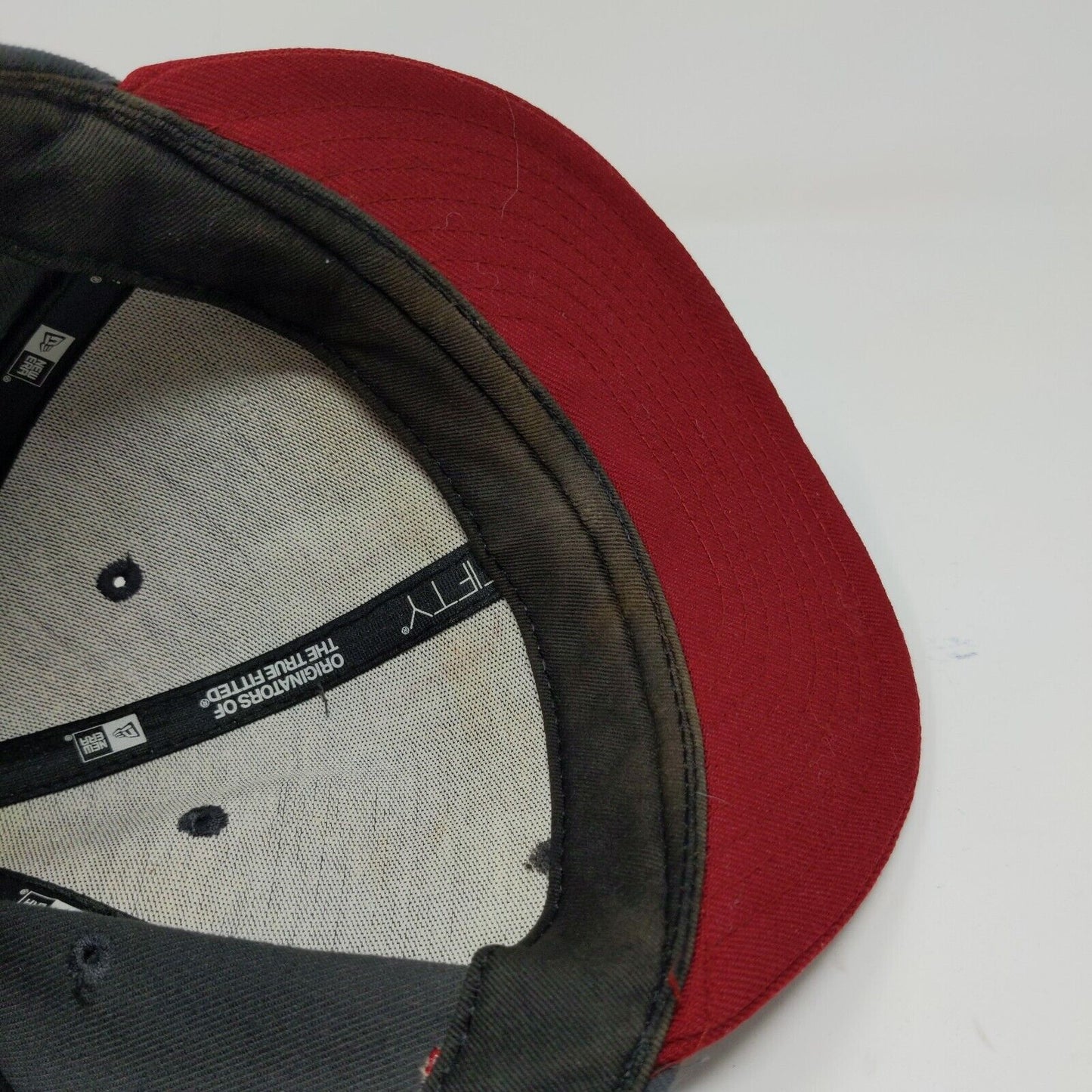New Era Mens IU Hoosiers Indiana University Fitted Hat Blue Red Size 7 3/8