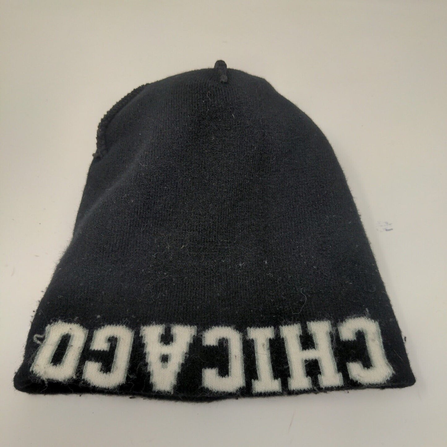 Chicago Spell Out Winter Knit Hat Pom Pom Cap Black and White