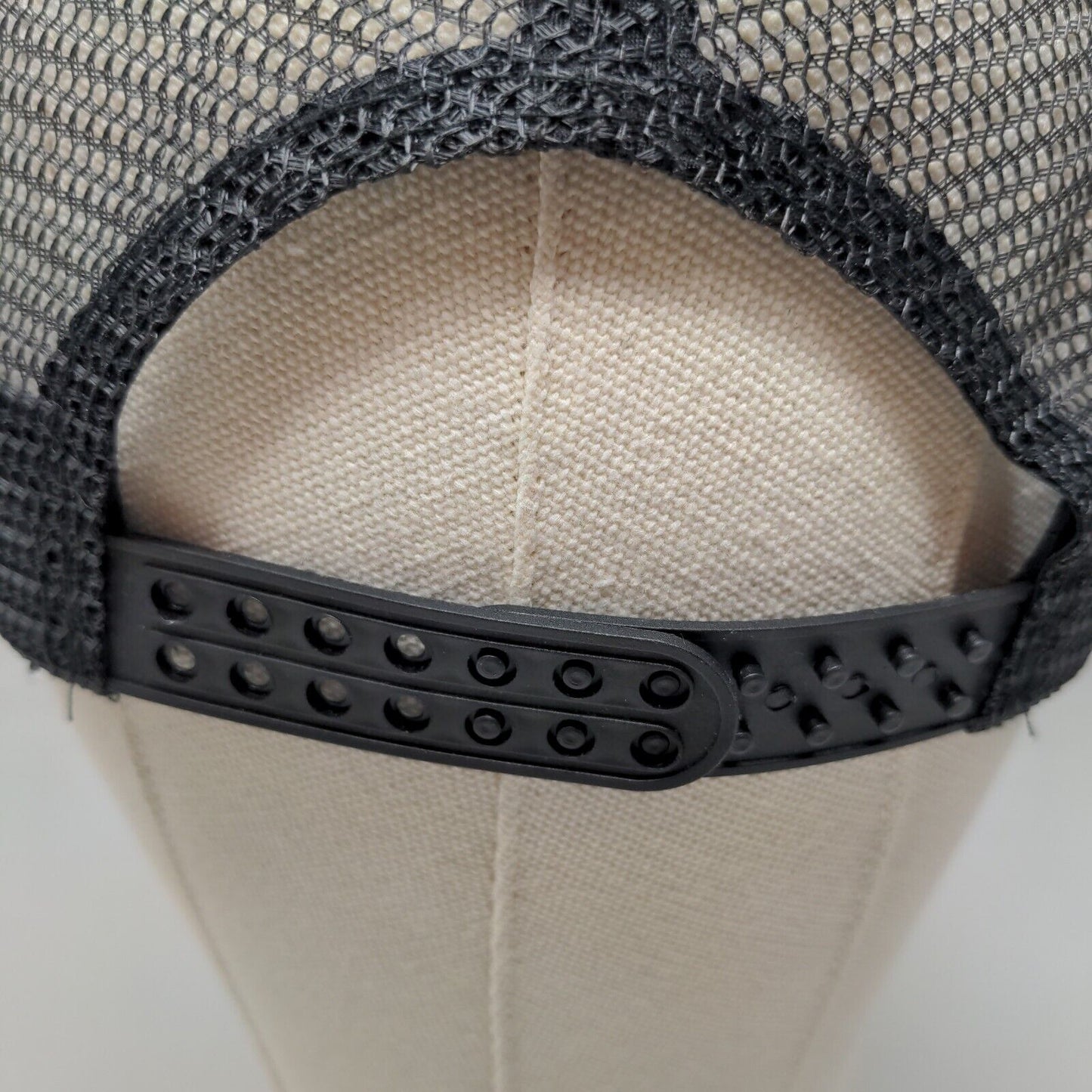 Unbranded Men's Snapback Mesh Back Hat Black Adjustable Skull Bear Graphic Logo