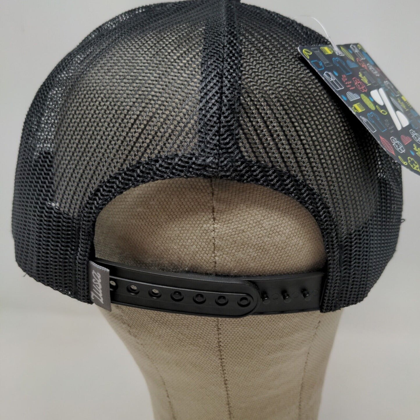 International Feed Men's Mesh Back Snapback Hat Black Embroidered Logo W/Tags