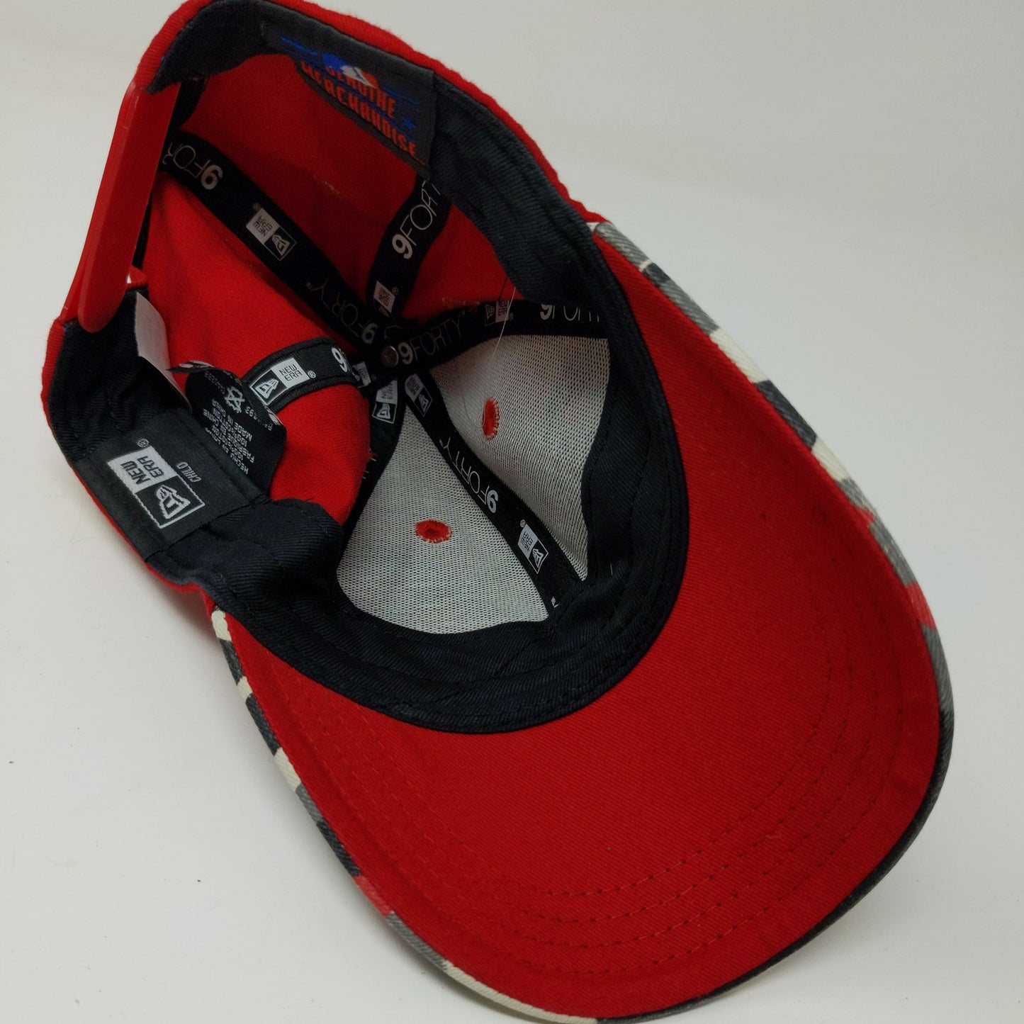 New Era 9Forty Cincinnati Reds Red Camo Snapback Hat Size Child Embroidered Logo