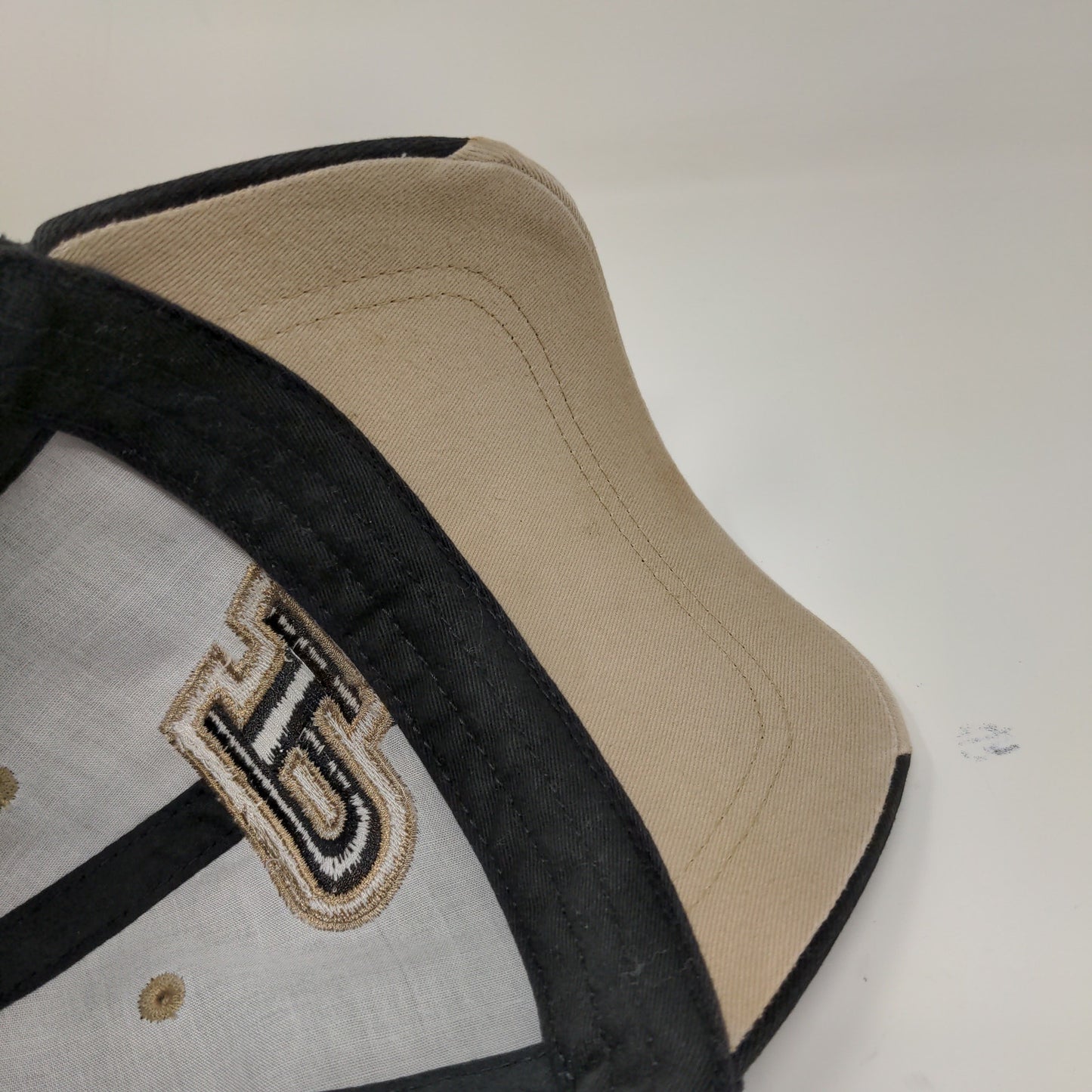 Captivating Silver Series Purdue Boilermakers Slideback Hat Embroidered OSFA