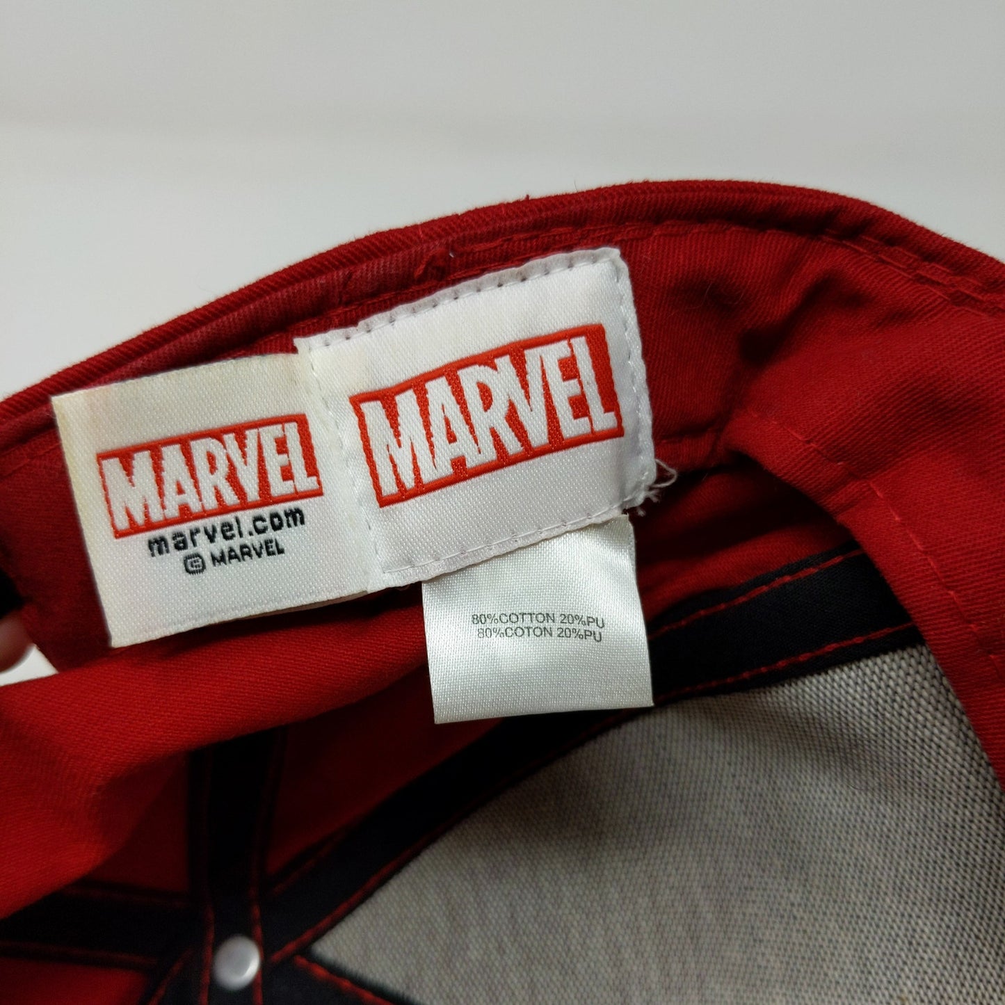 Marvel Deadpool Flat Bill Snapback Hat Embroidered Logo Spell Out Red Black