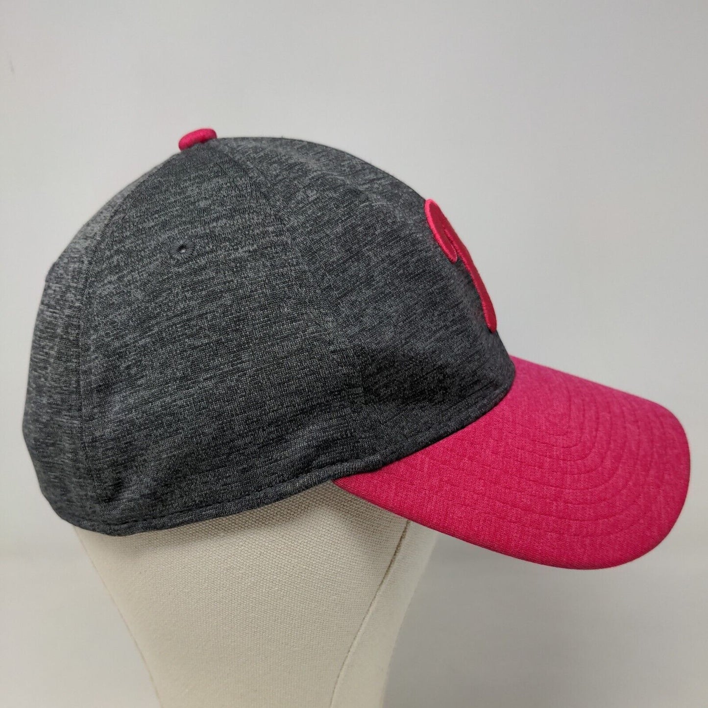 New Era 39Thirty Women's Fitted Hat Gray Pink S/M Embroidered Phillies Logo