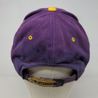 NFL Men's Strapback Hat Purple OSFA Minnesota Vikings Embroidered Logo Cotton