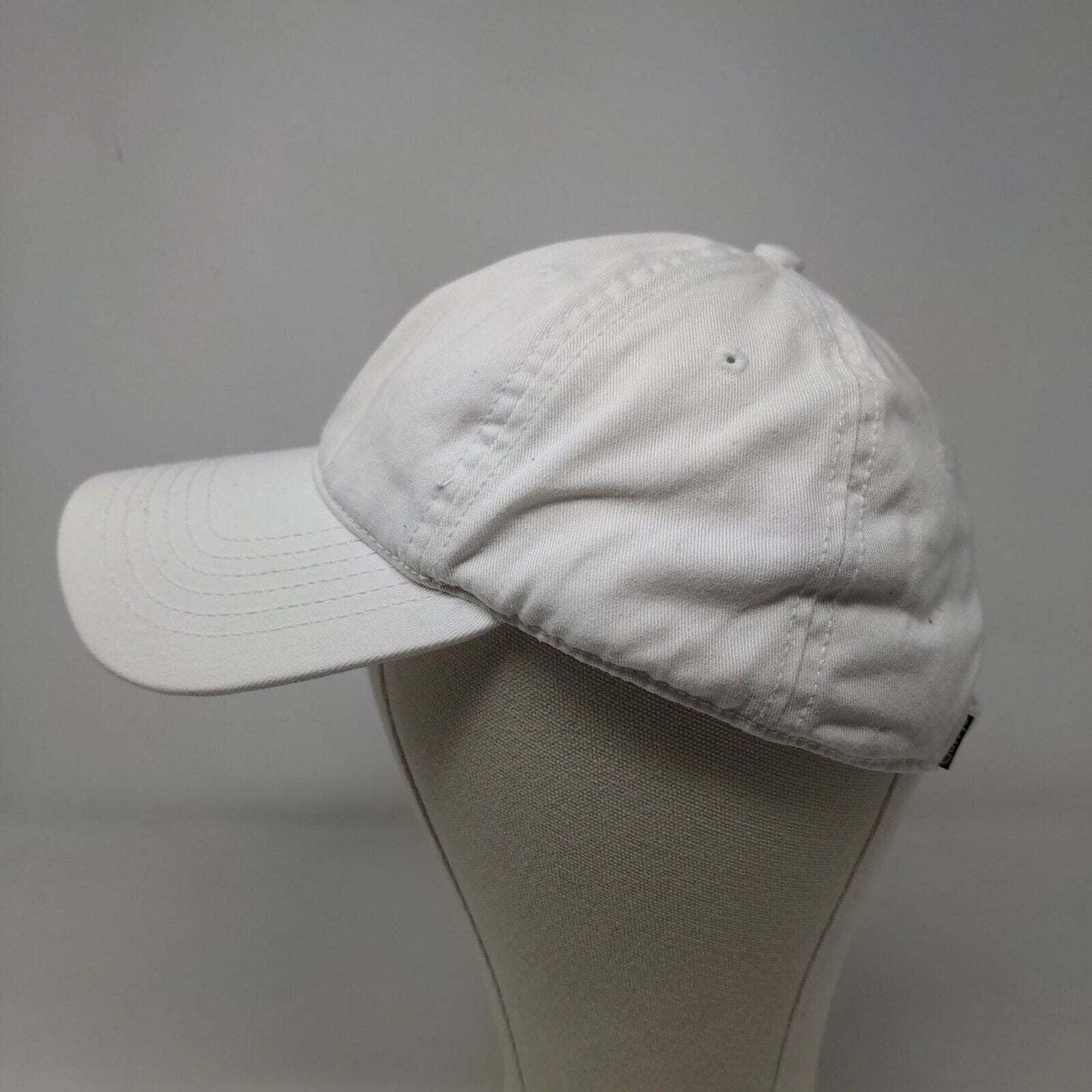 Cuffy's of Cape Cod Men's Slideback Hat White Size Adult Embroidered Lobster