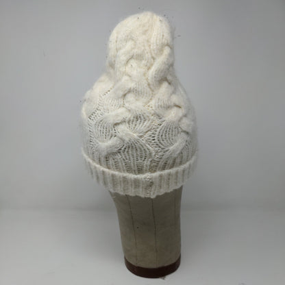 Old Navy Cable Knit Beanie Toboggan Hat Acrylic/Nylon Blend One Size Cream