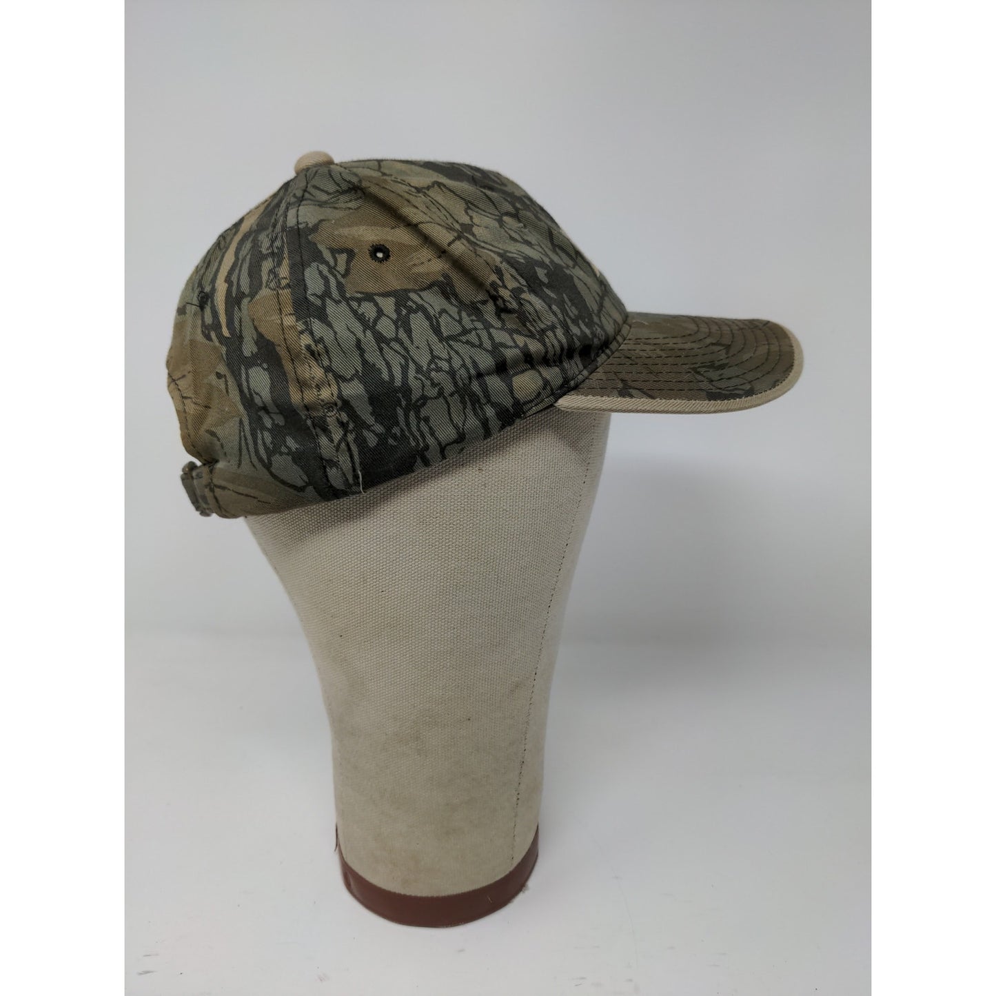 Bark Camo Real Men Hunt Hat Slideback Green Brown OSFM Embroidered Target Logo