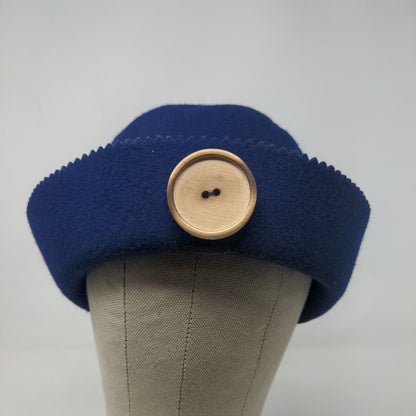 Street Smart by Betmar Women's Wool Felt Cap Hat Blue Big Button Vintage USA