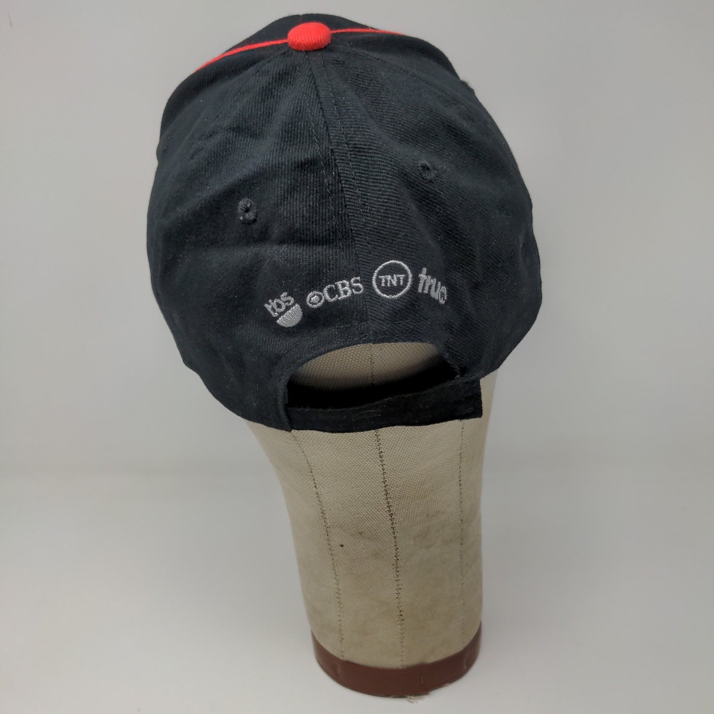 NCAA Final Four 2015 Strapback Hat Indianapolis Black & Red Embroidered Logo