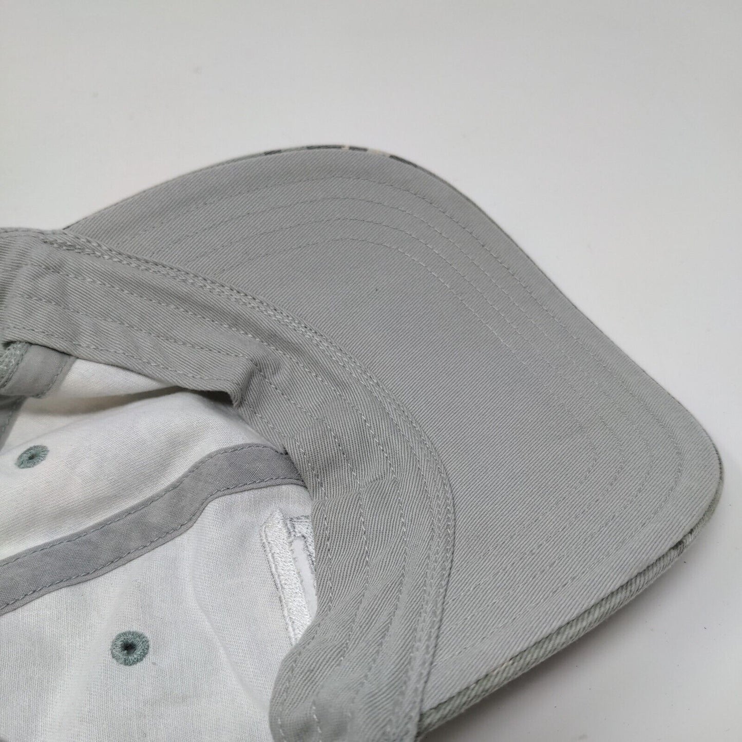 Fessler Bowman Mens Snapback Meshback Gray Camo Hat Size M/L Embroidered Logo